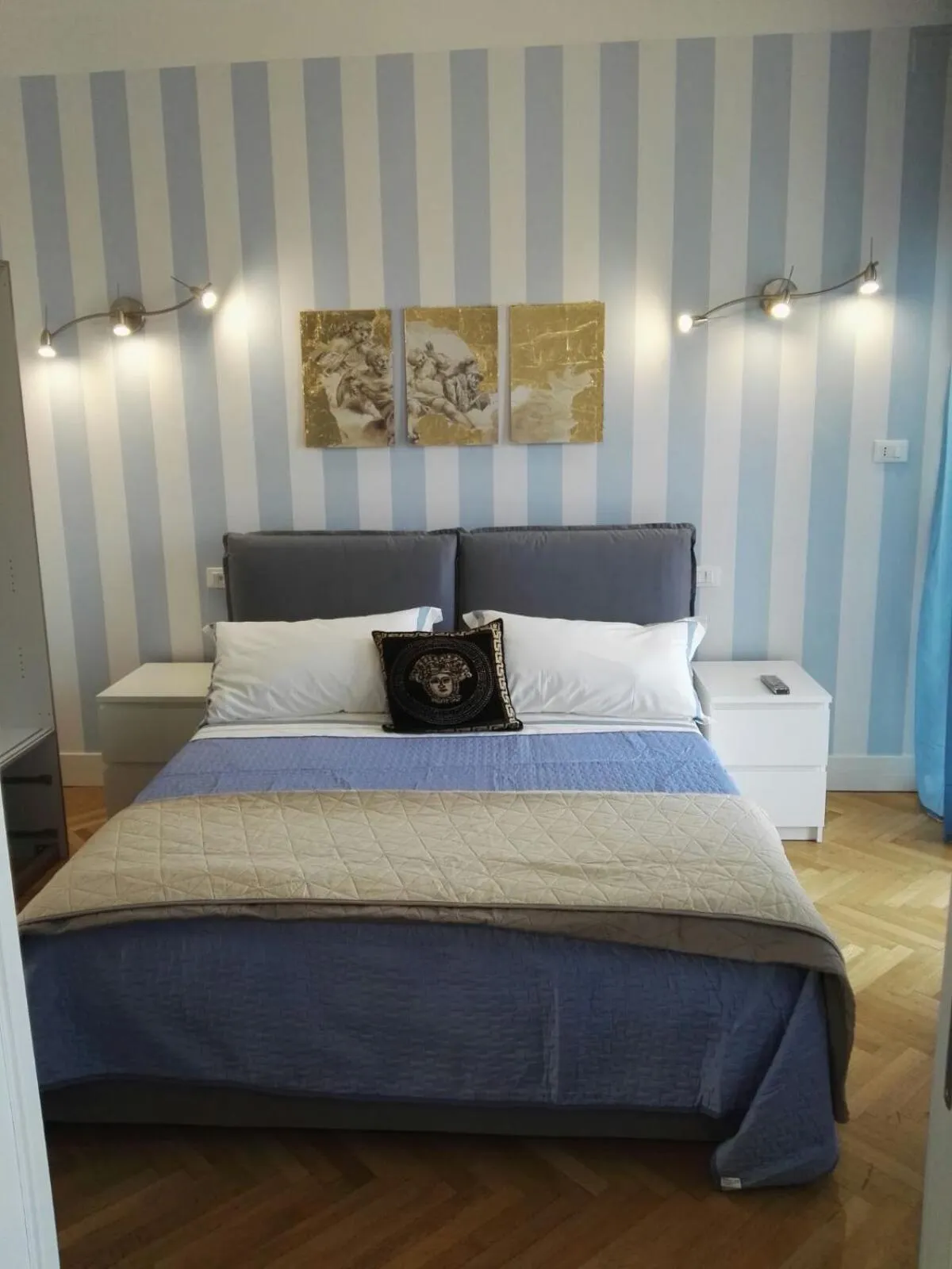 Bed in B&B Pescara Centro Luxury Suite