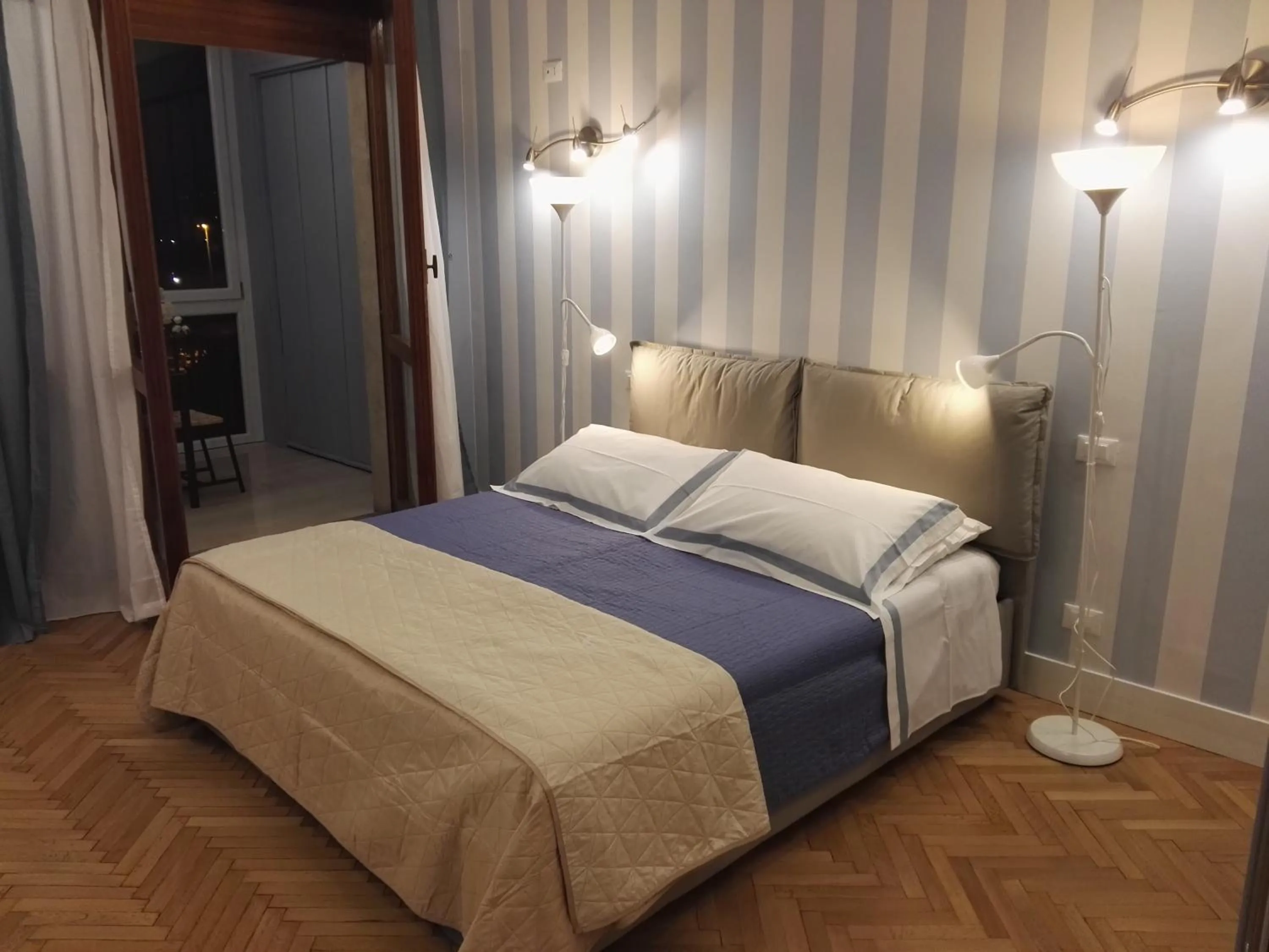 Bedroom, Bed in B&B Pescara Centro Luxury Suite