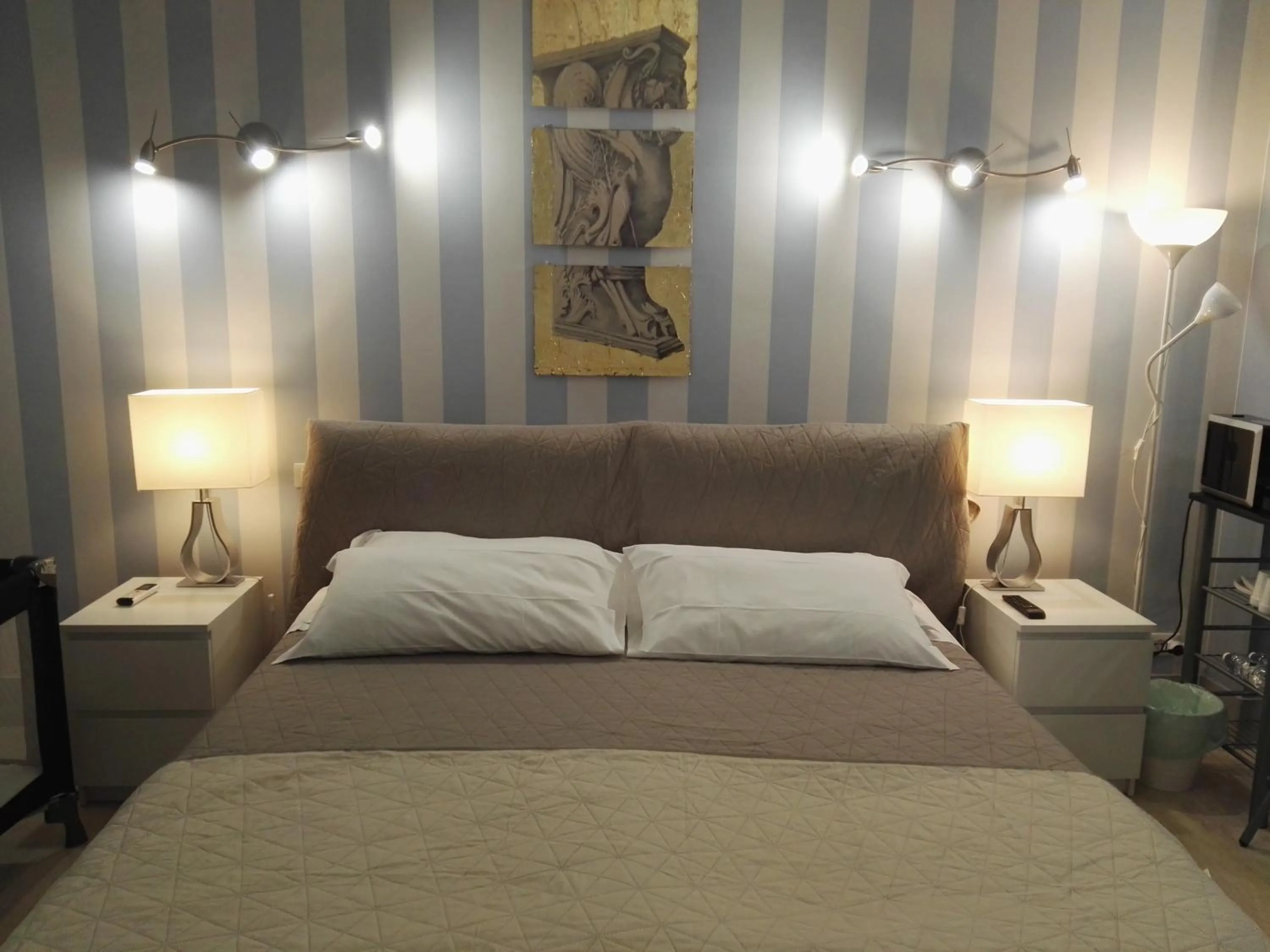Bedroom, Bed in B&B Pescara Centro Luxury Suite