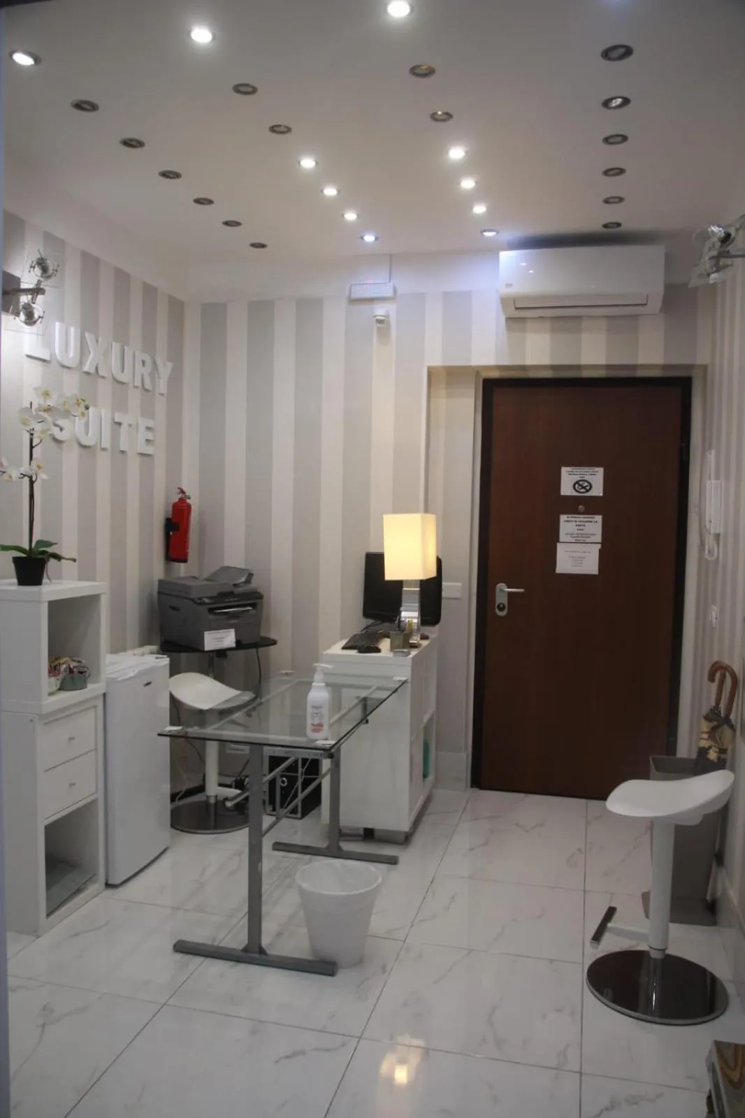 Business facilities in B&B Pescara Centro Luxury Suite