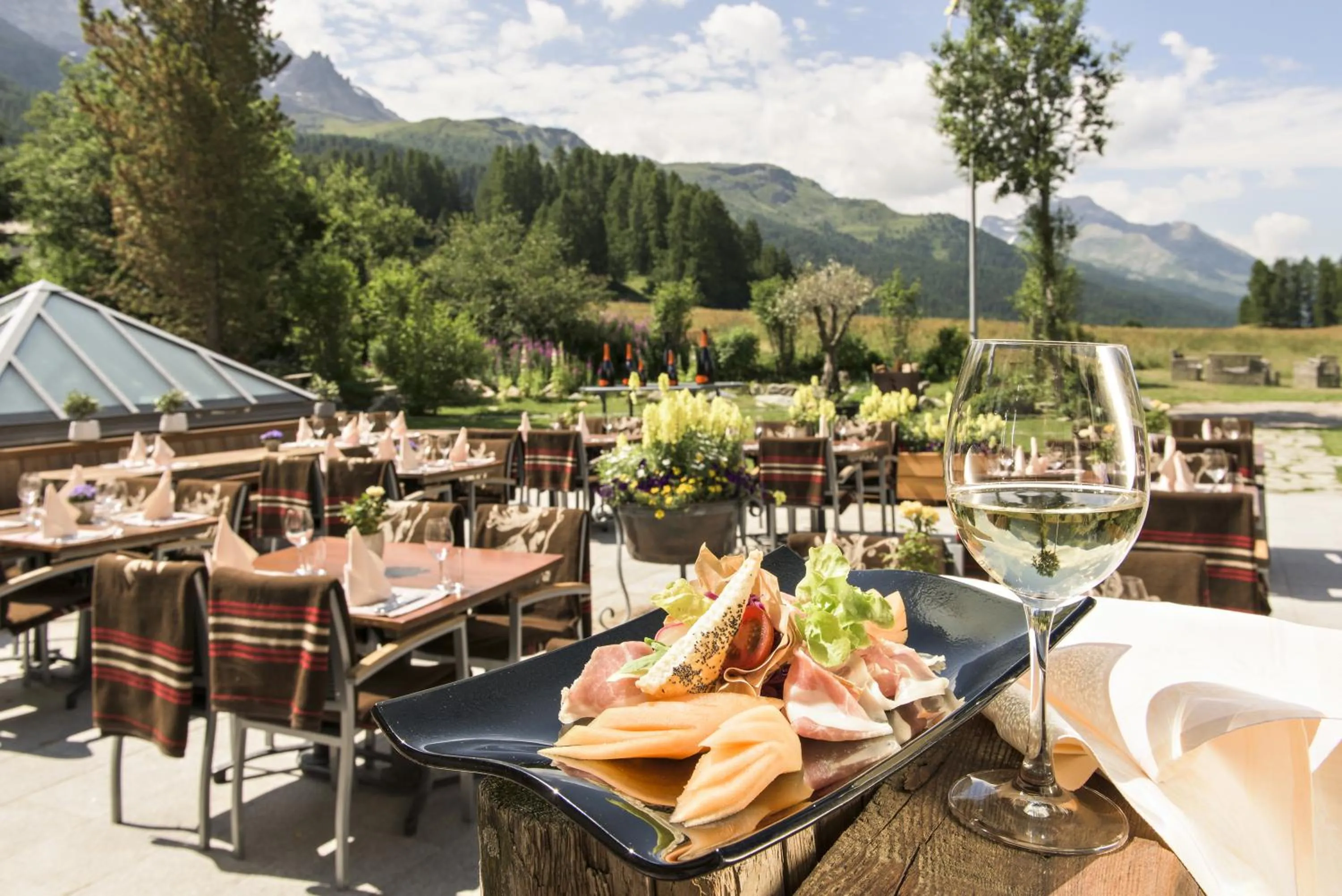 Restaurant/places to eat in Hotel Bellavista