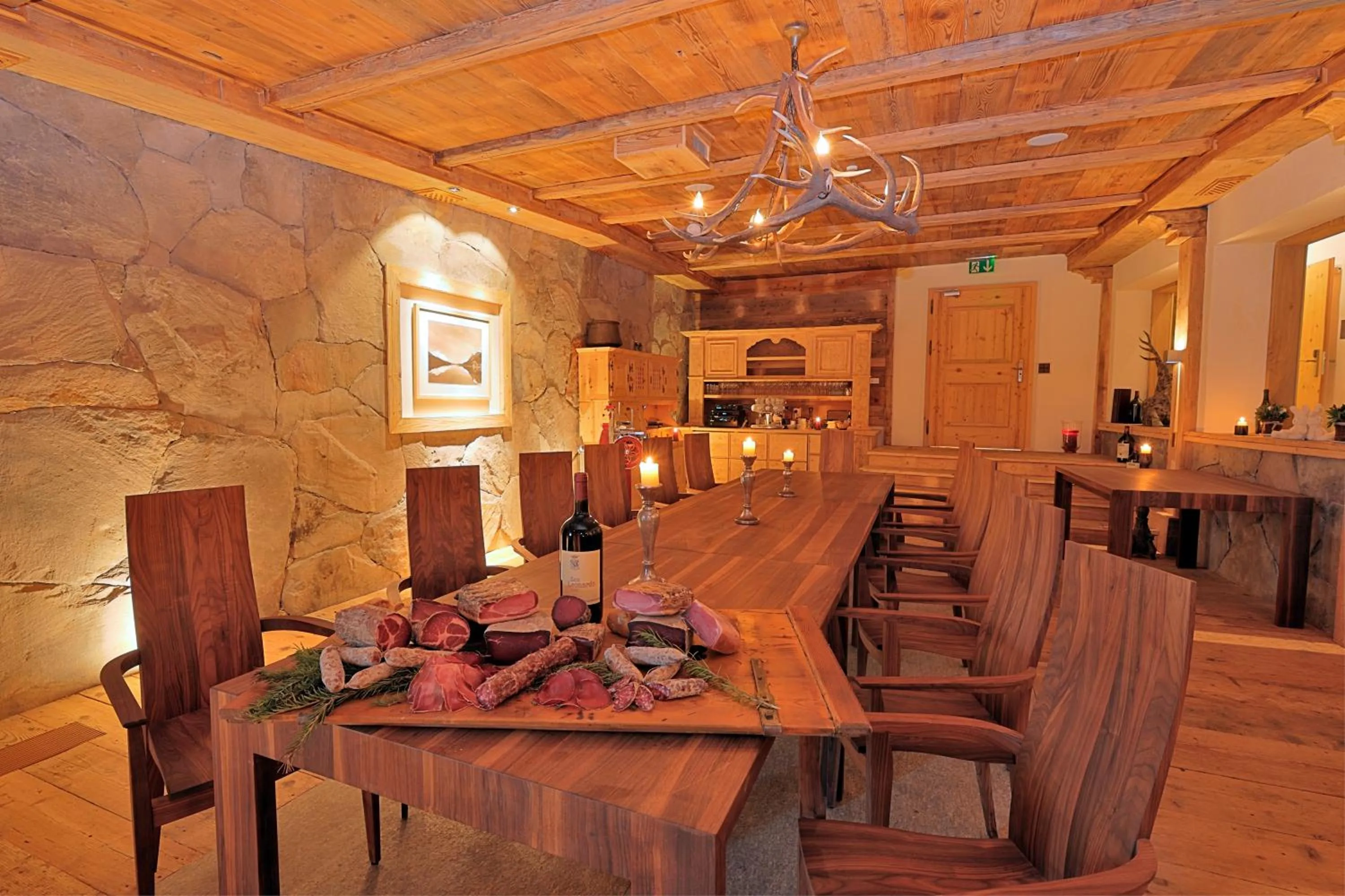 Restaurant/places to eat in Hotel Bellavista