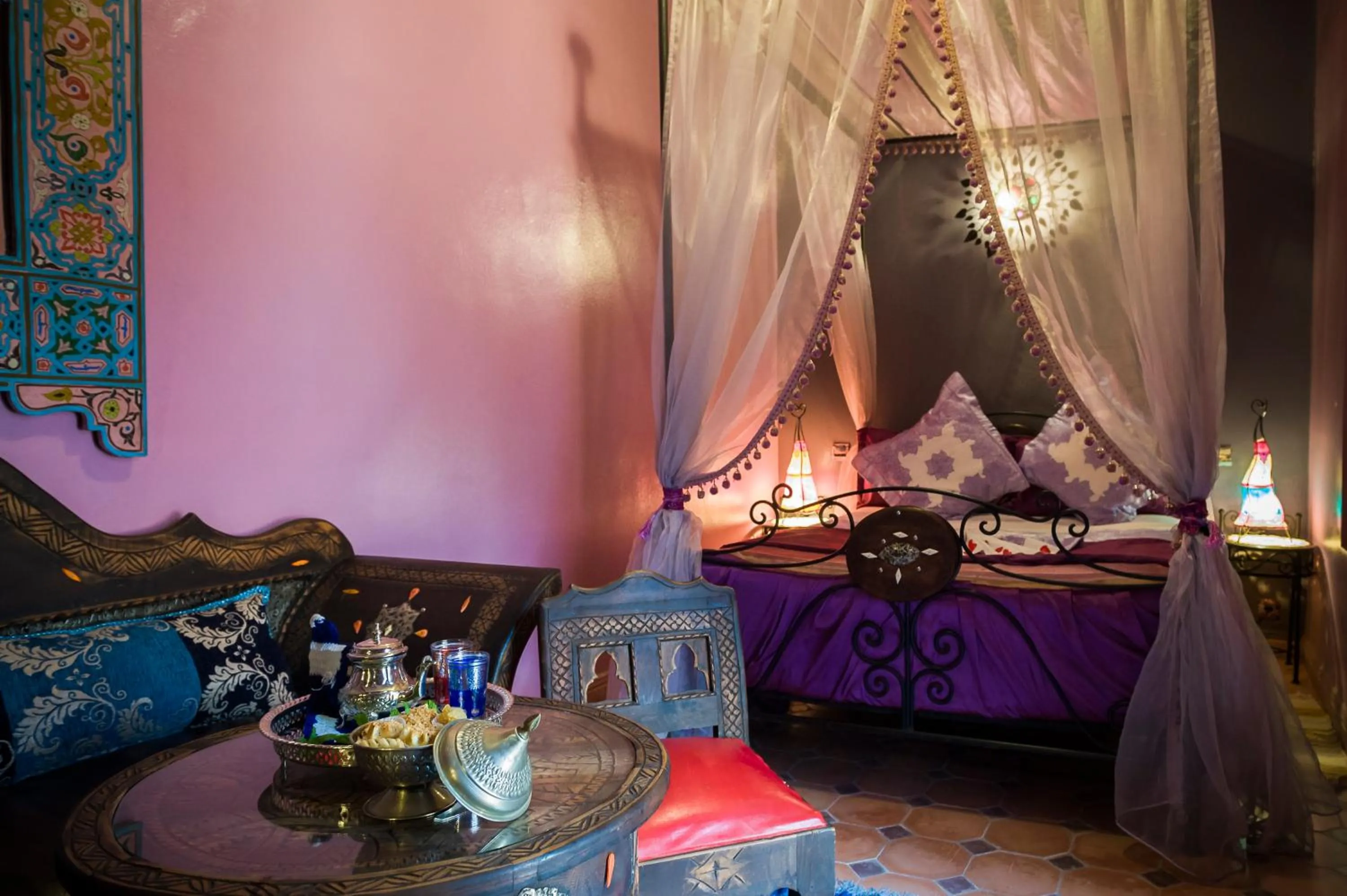 Bed in Riad bleu du Sud