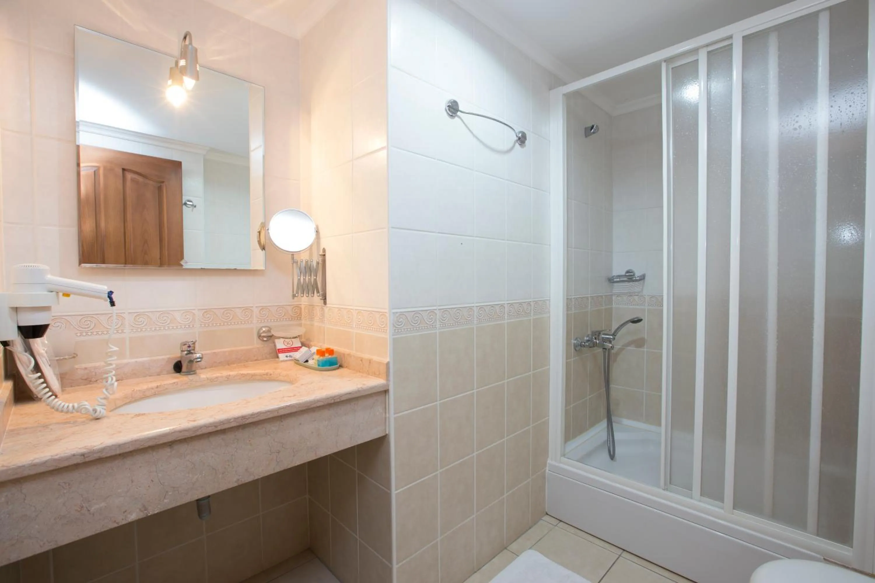 Bathroom in Mr. Dim Exclusive Apart Hotel