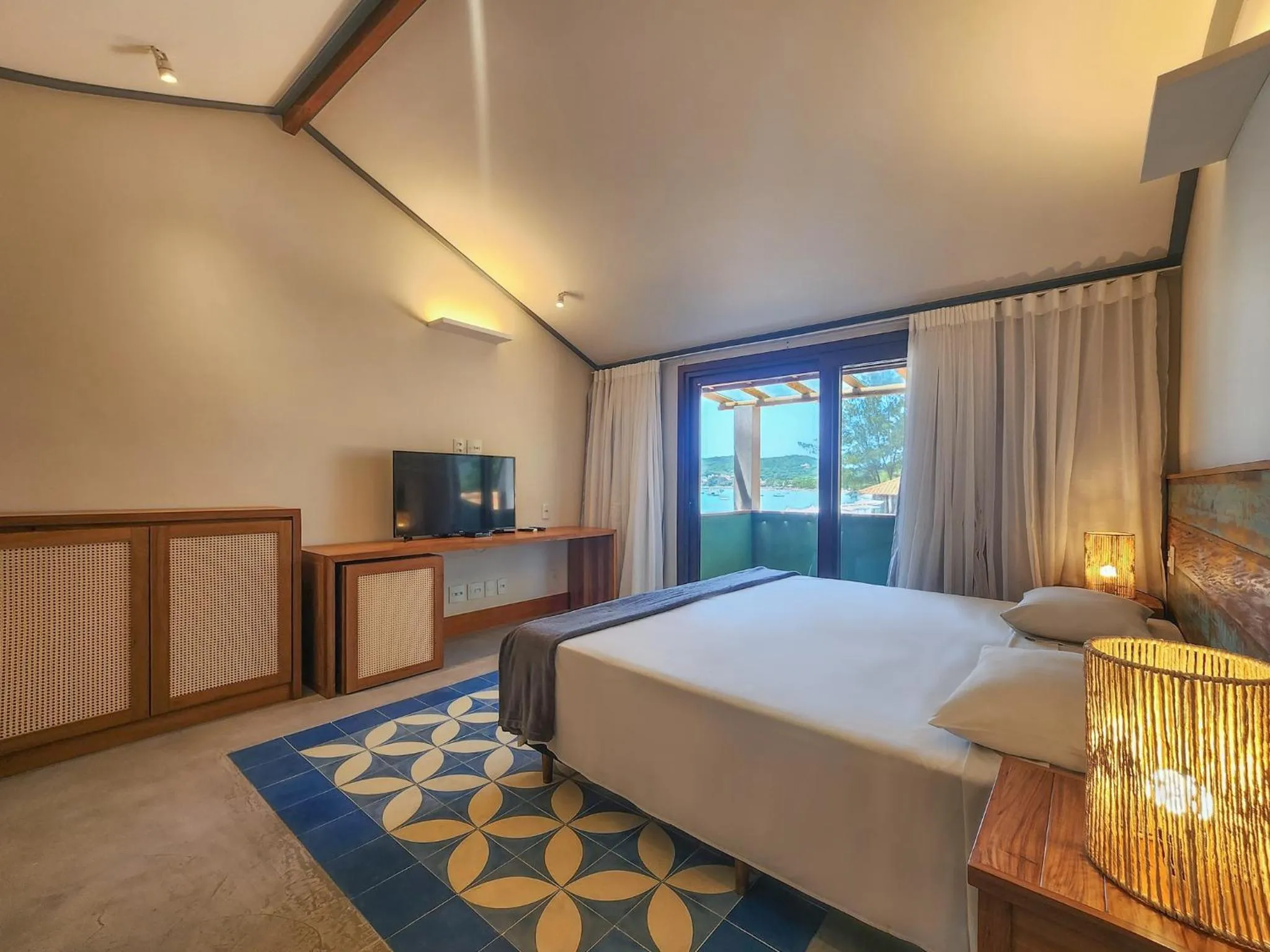 Photo of the whole room, Bed in Nativa Búzios