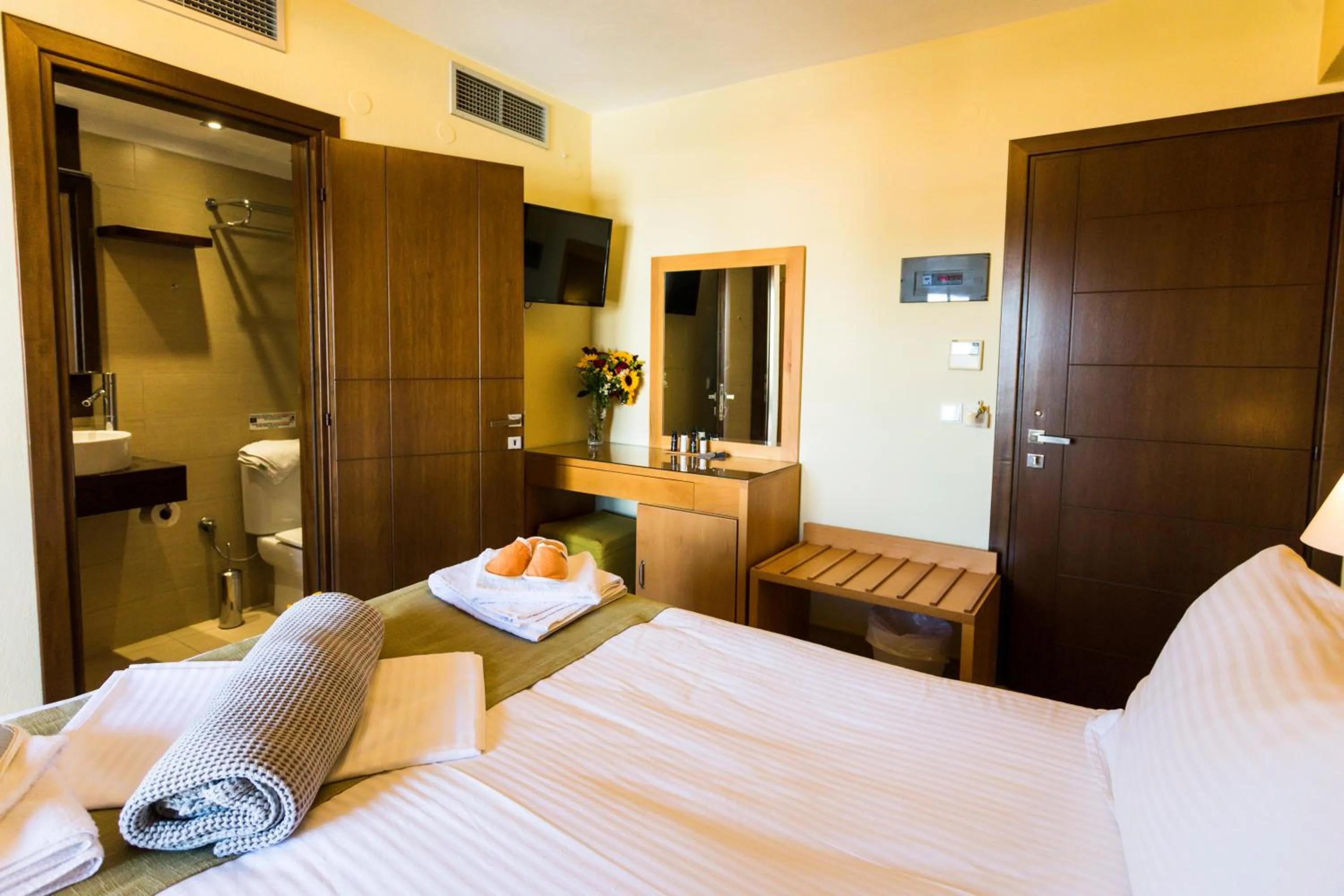 Bed in Helianthus Guesthouse