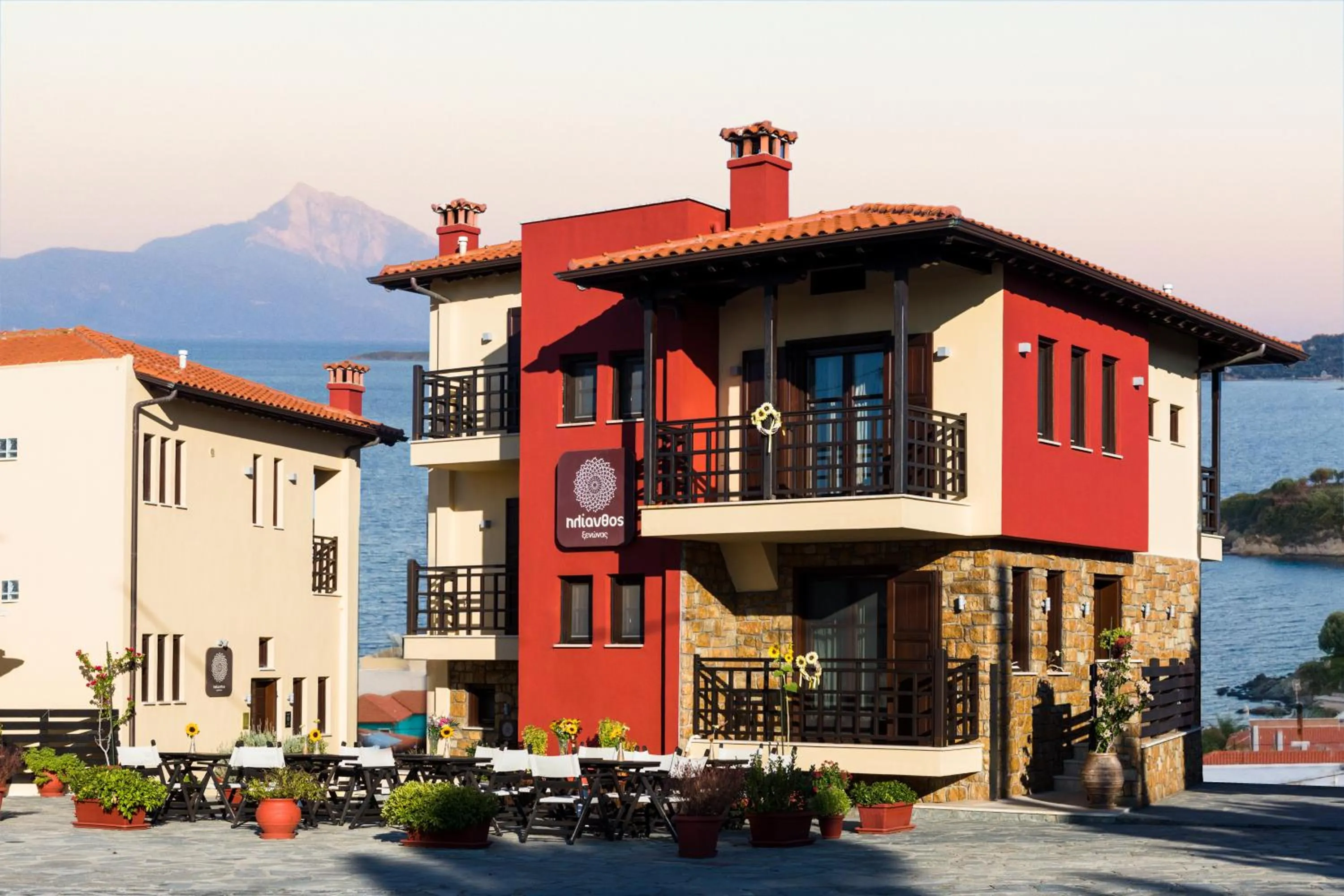 Property building in Helianthus Guesthouse