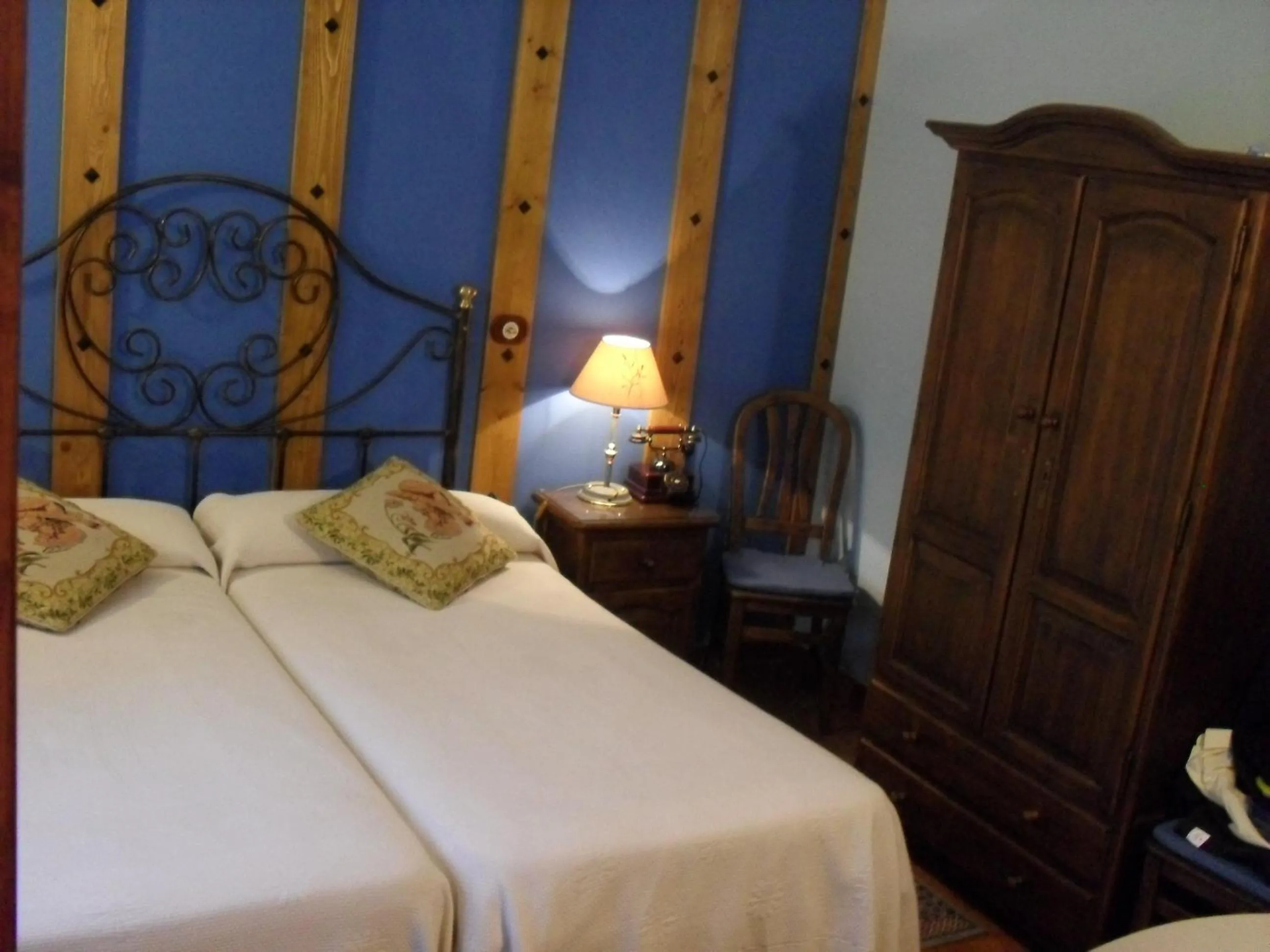 Photo of the whole room, Bed in Posada Carpe Diem