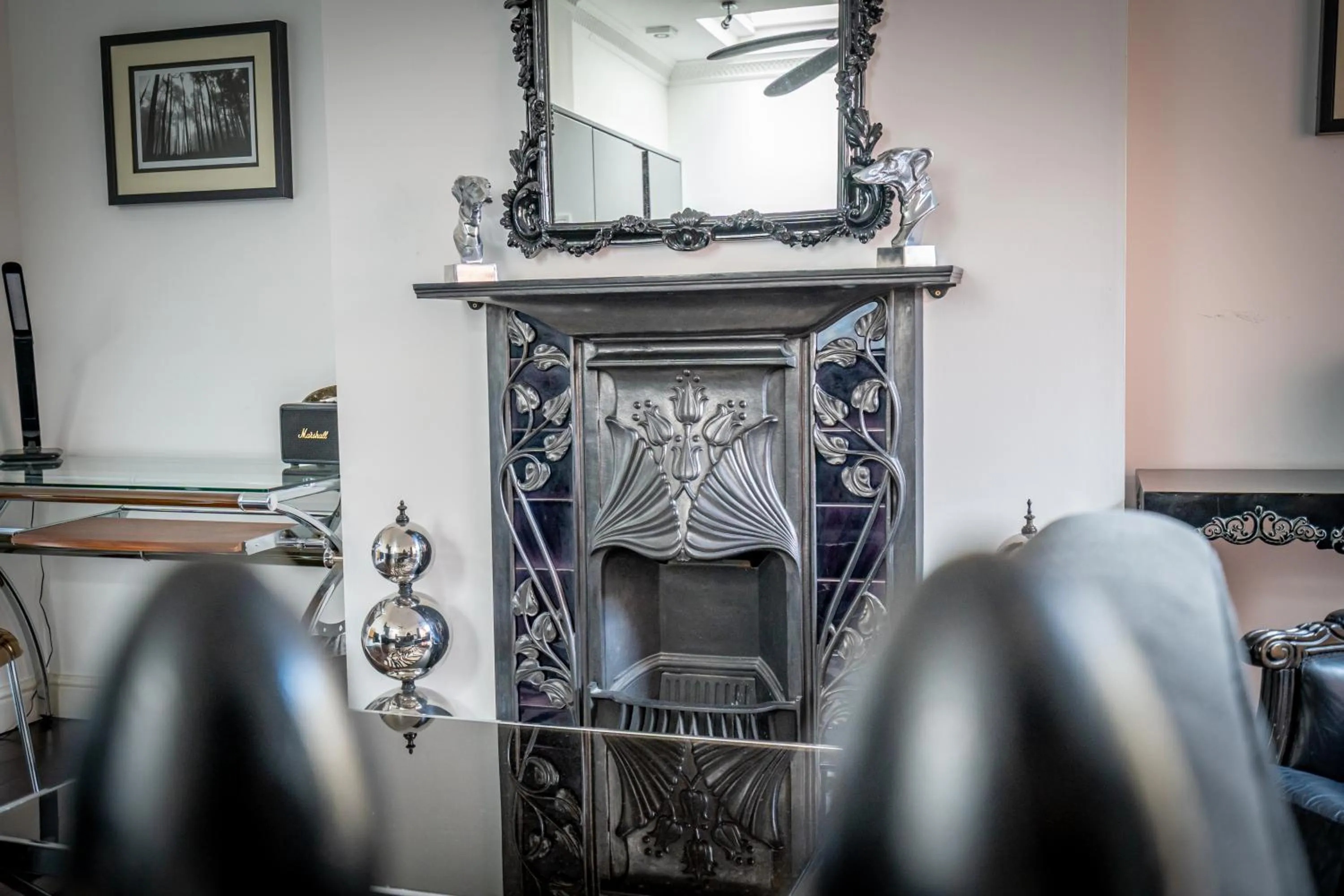 Living room in Strozzi Palace Suites by Mansley