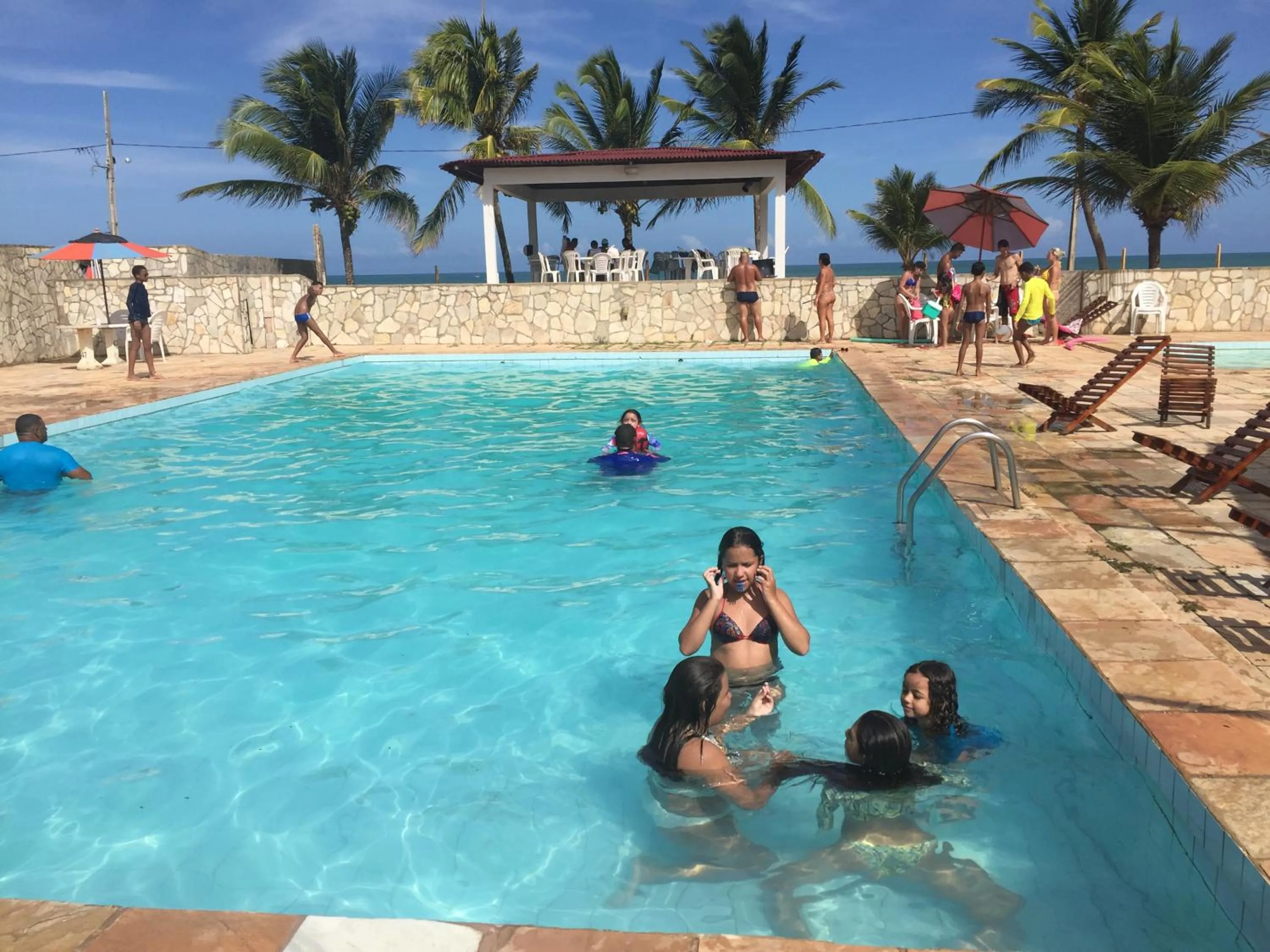 Pool view in Beach Hotel Jacuma