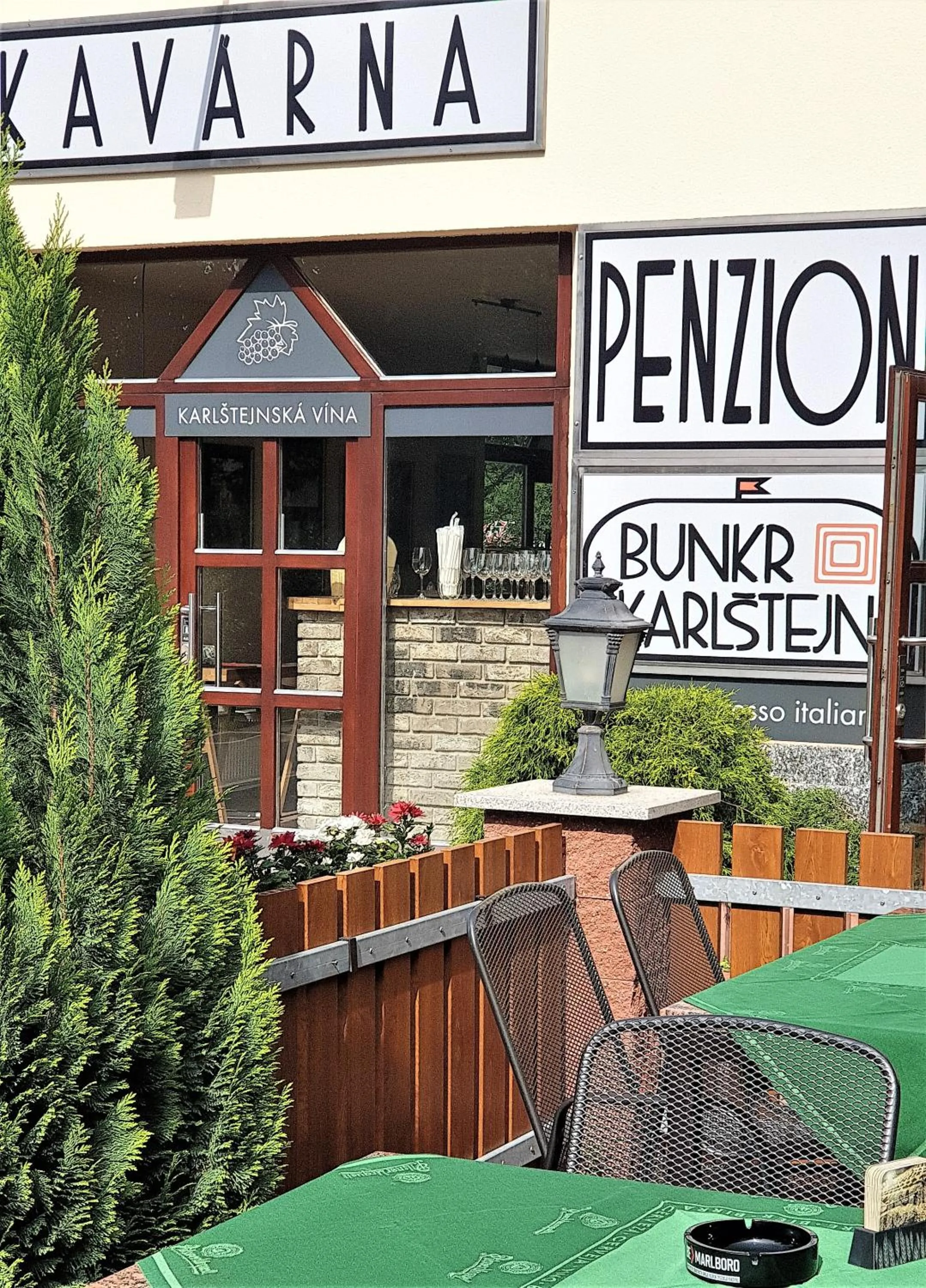 Property logo or sign in Bunkr Karlštejn