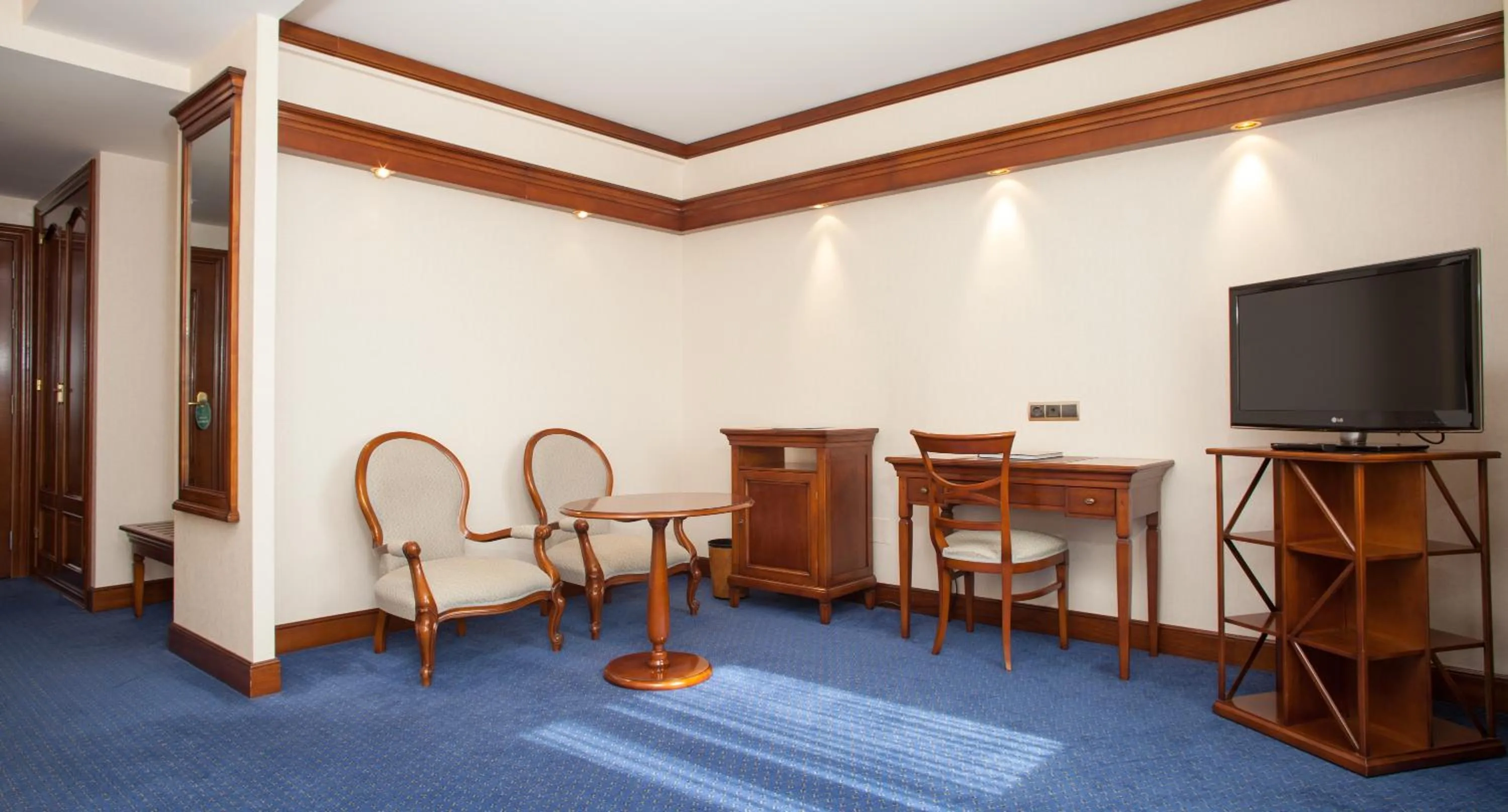 Decorative detail in Hotel Villa De Almazan