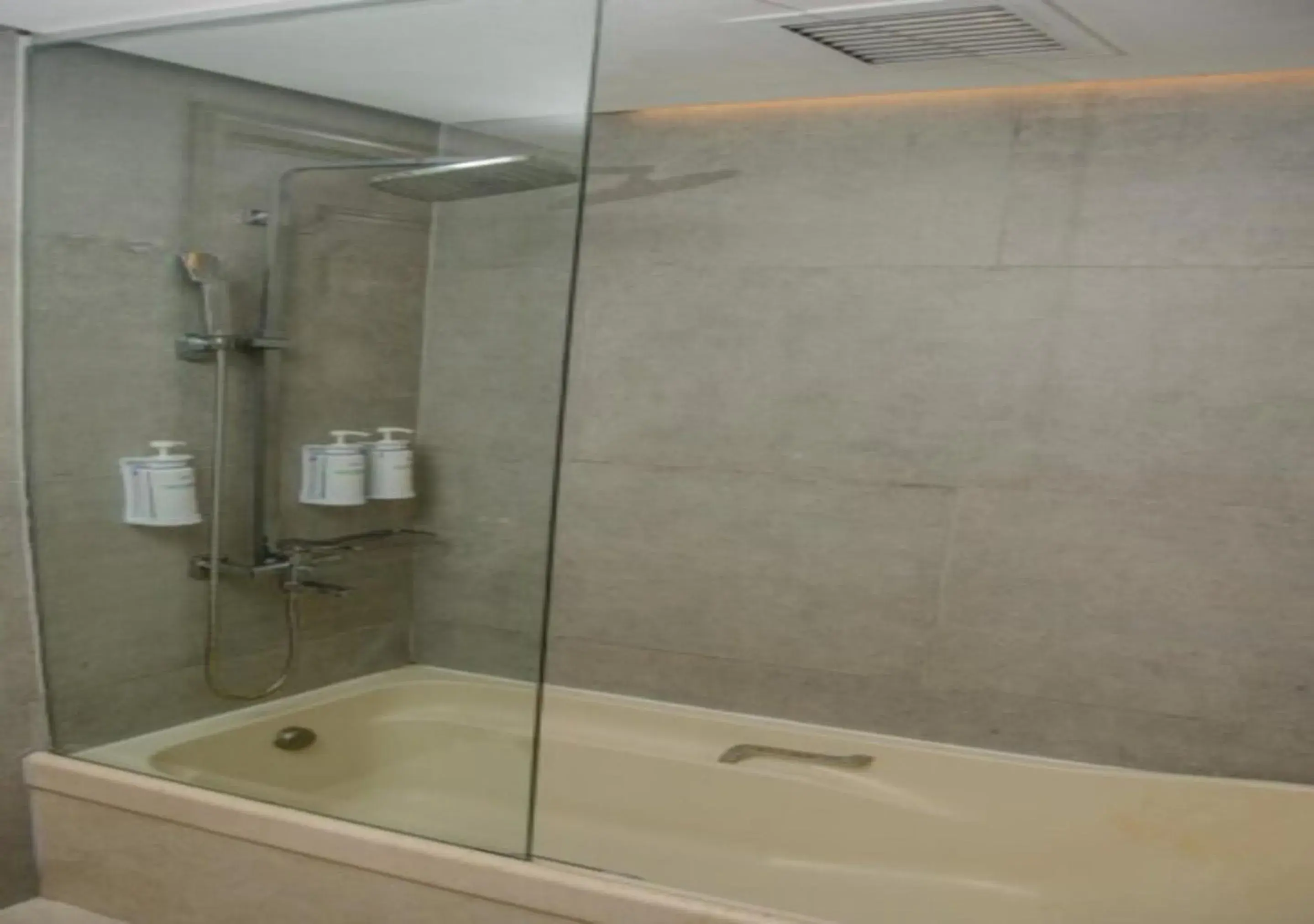 Premium King Room with Bay View in Radisson Montevideo Victoria Plaza Hotel Premium King Room with Bay View in Radisson Montevideo Victoria Plaza Hotel