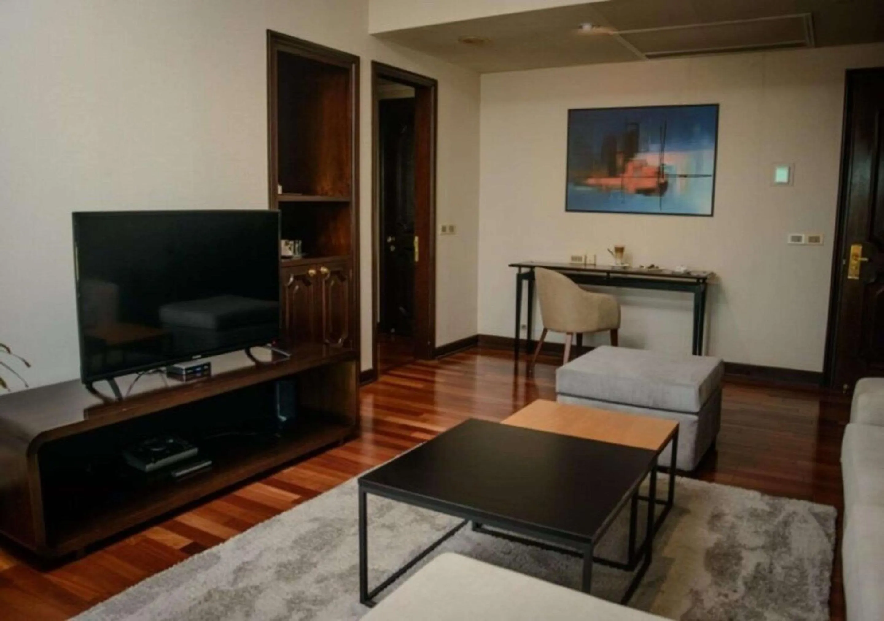 Bedroom in Radisson Montevideo Victoria Plaza Hotel