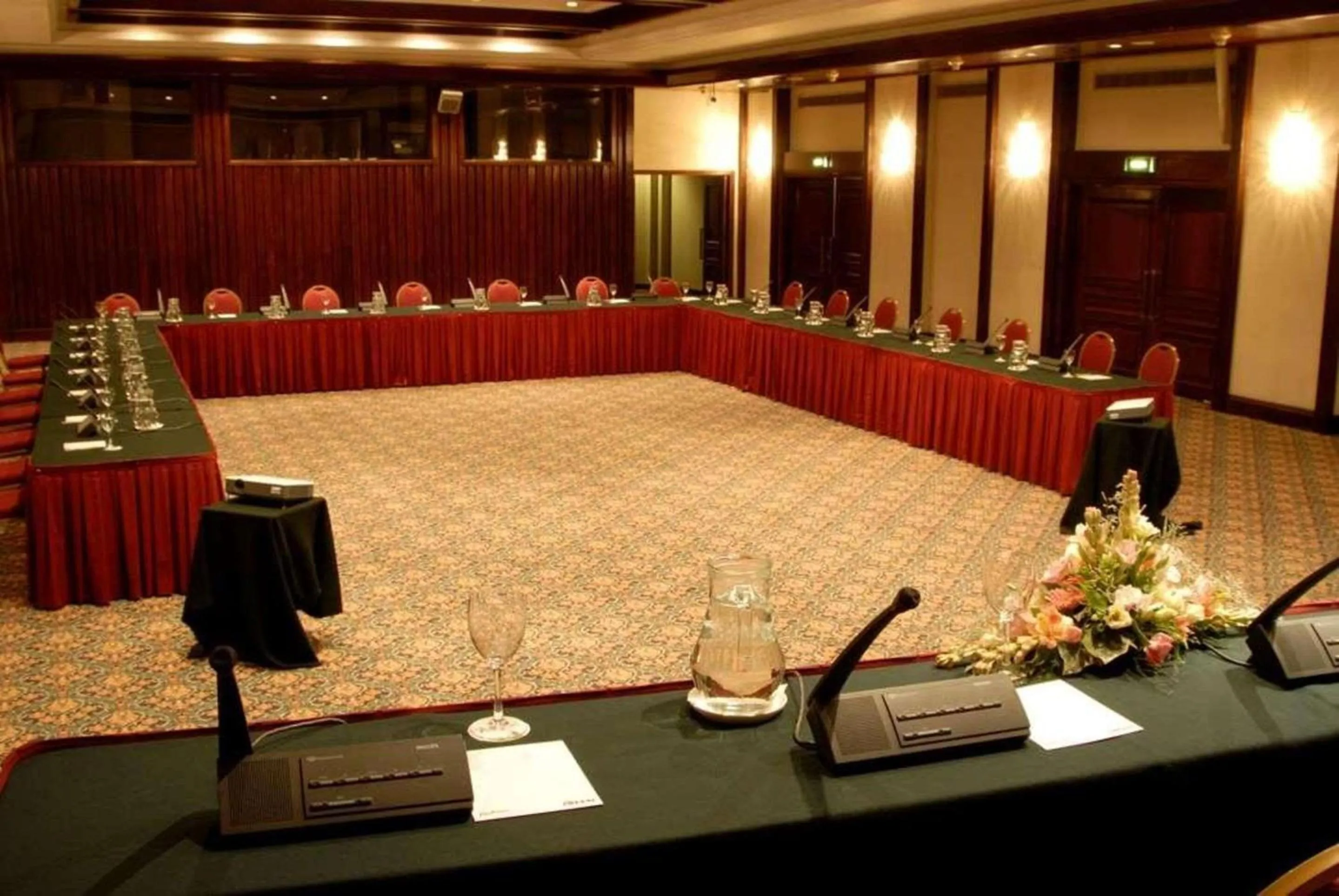 Meeting/conference room in Radisson Montevideo Victoria Plaza Hotel
