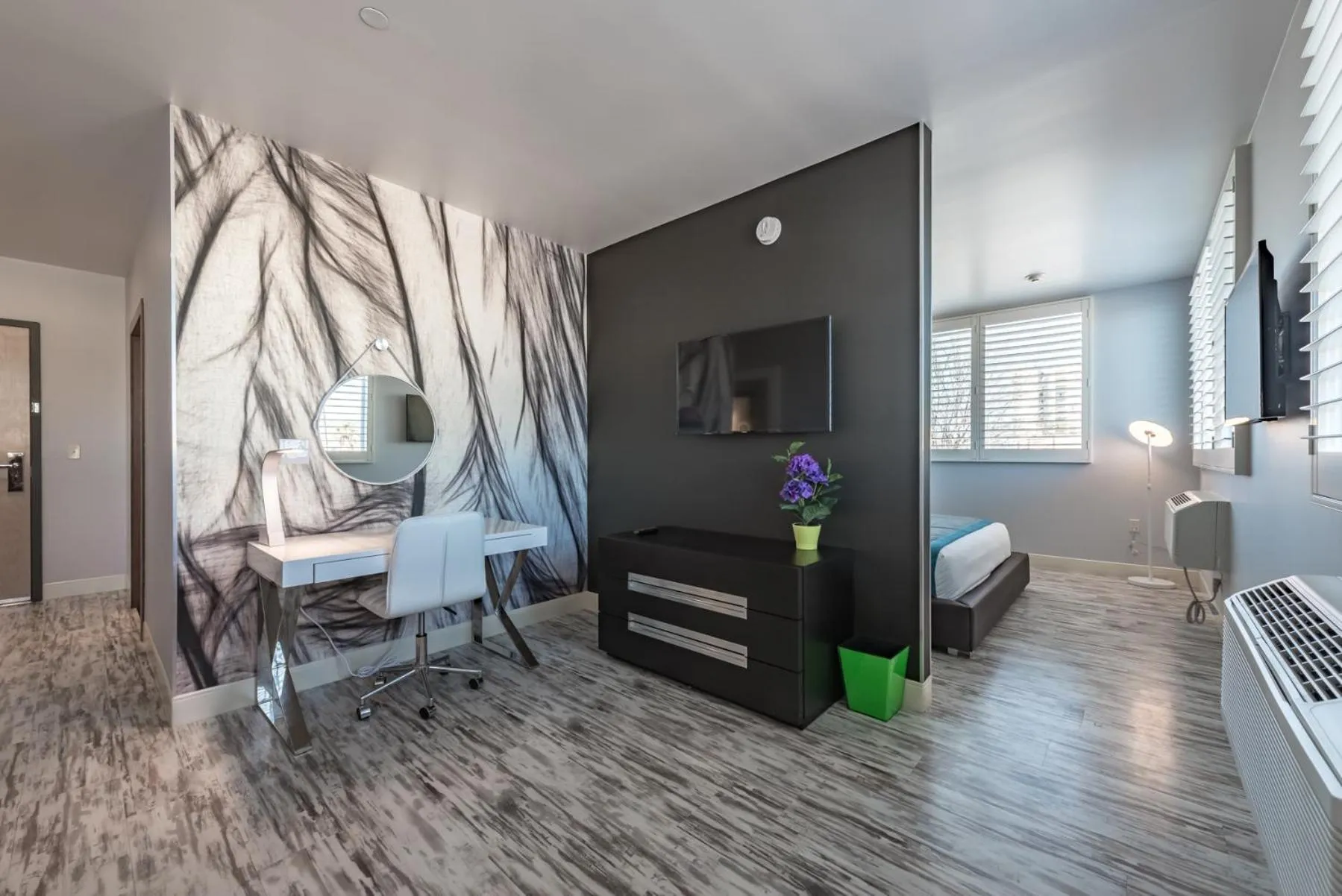 Seating area in Lexen Hotel - North Hollywood Near Universal Studios