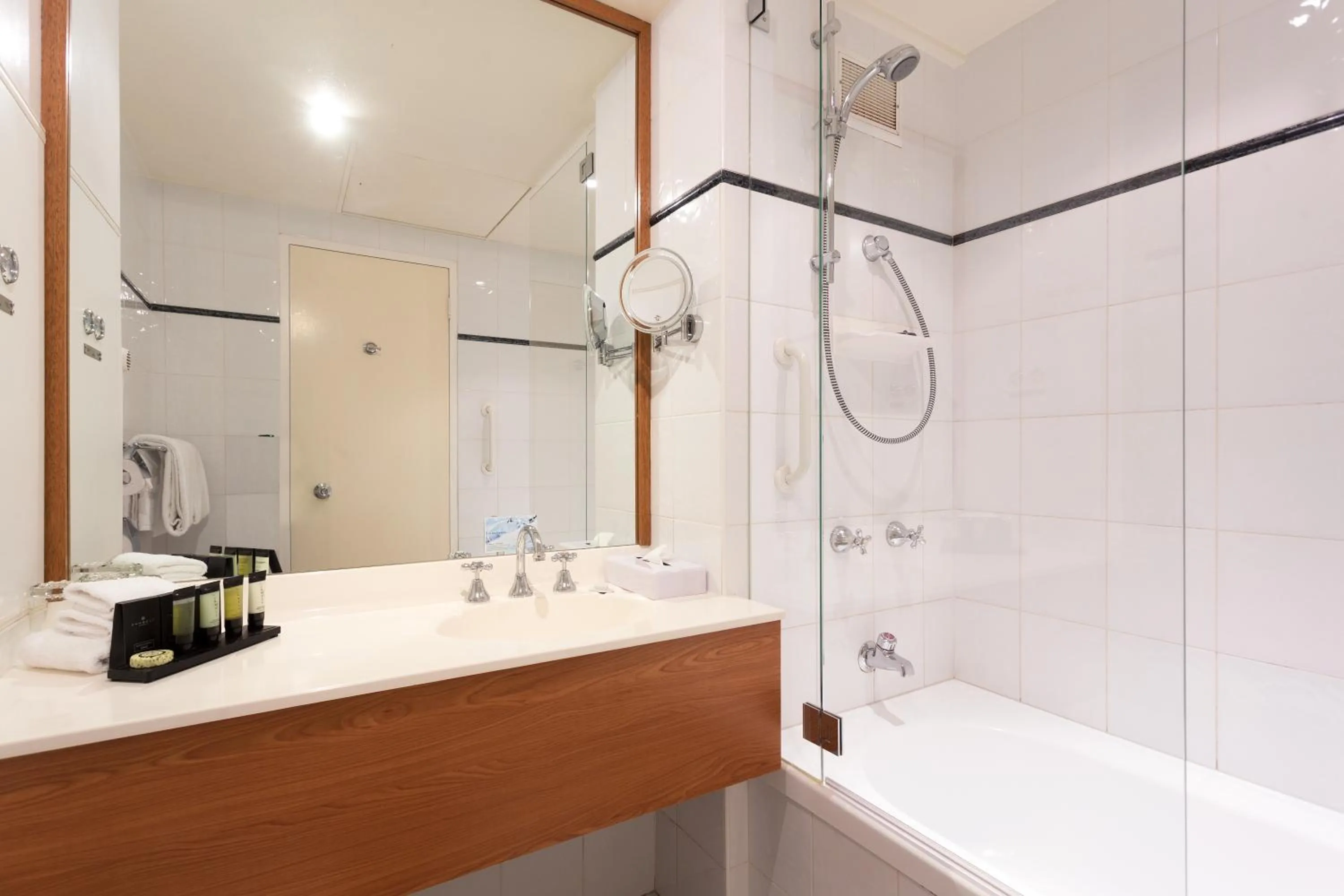 Bathroom in Royal On The Park