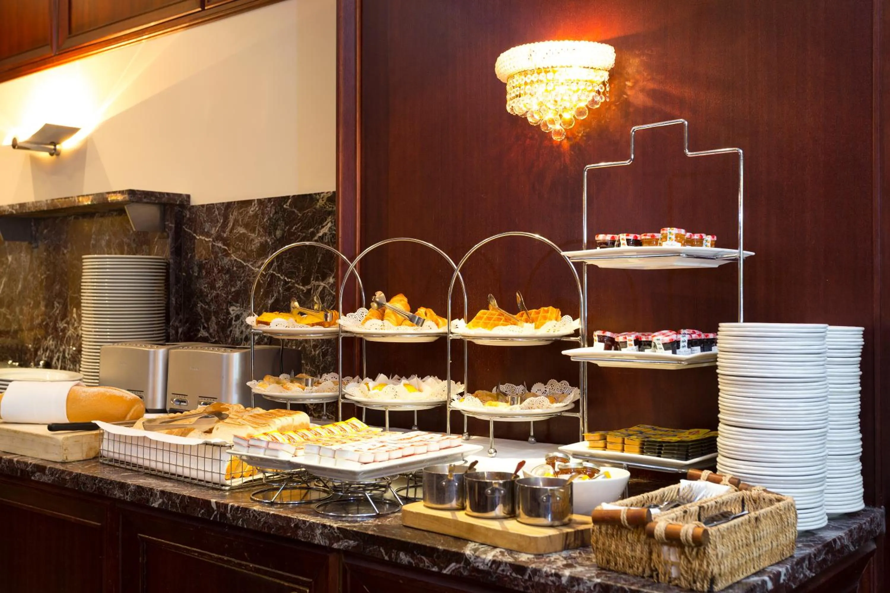 Food in Royal On The Park