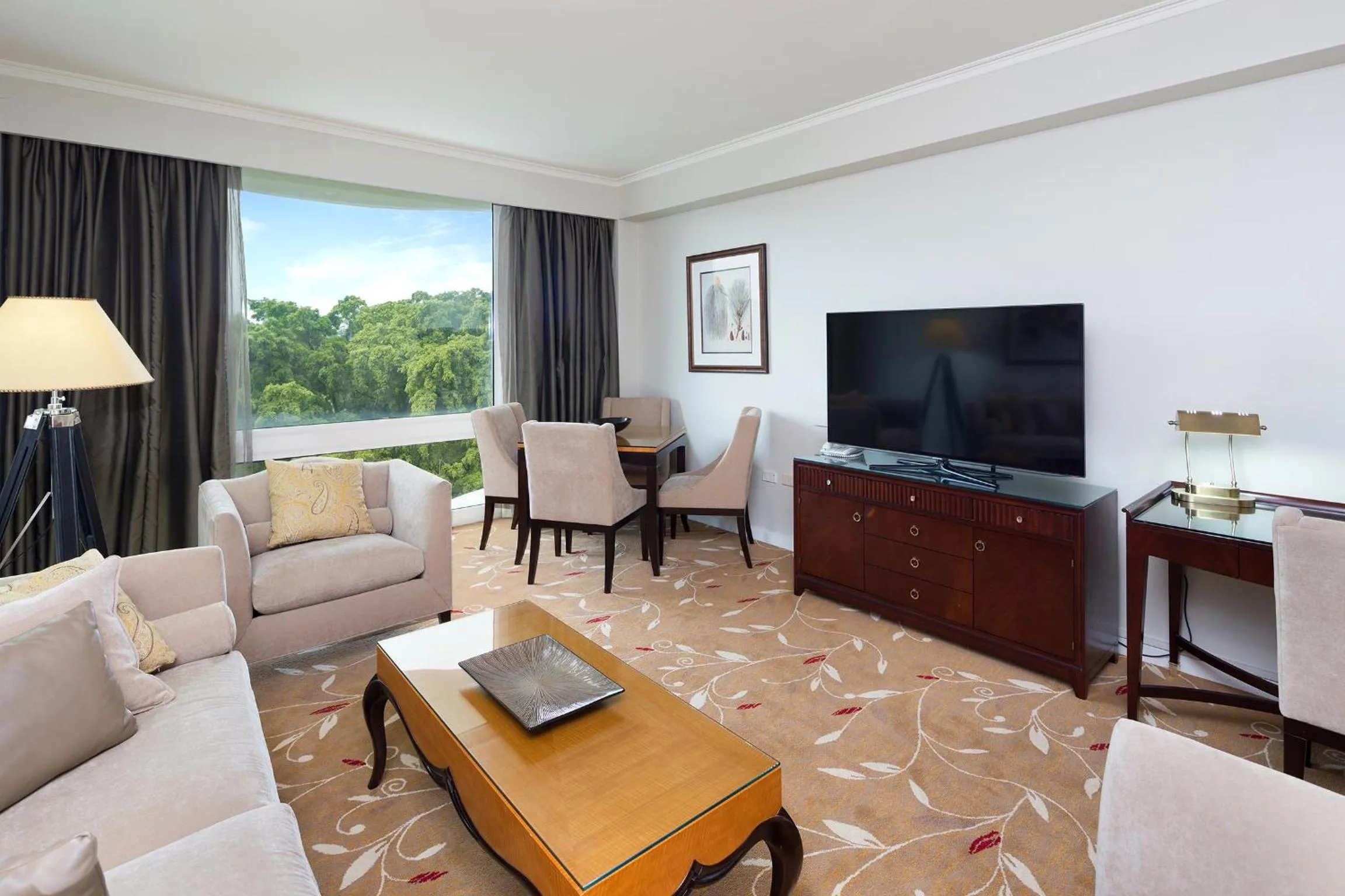 Living room in Royal On The Park