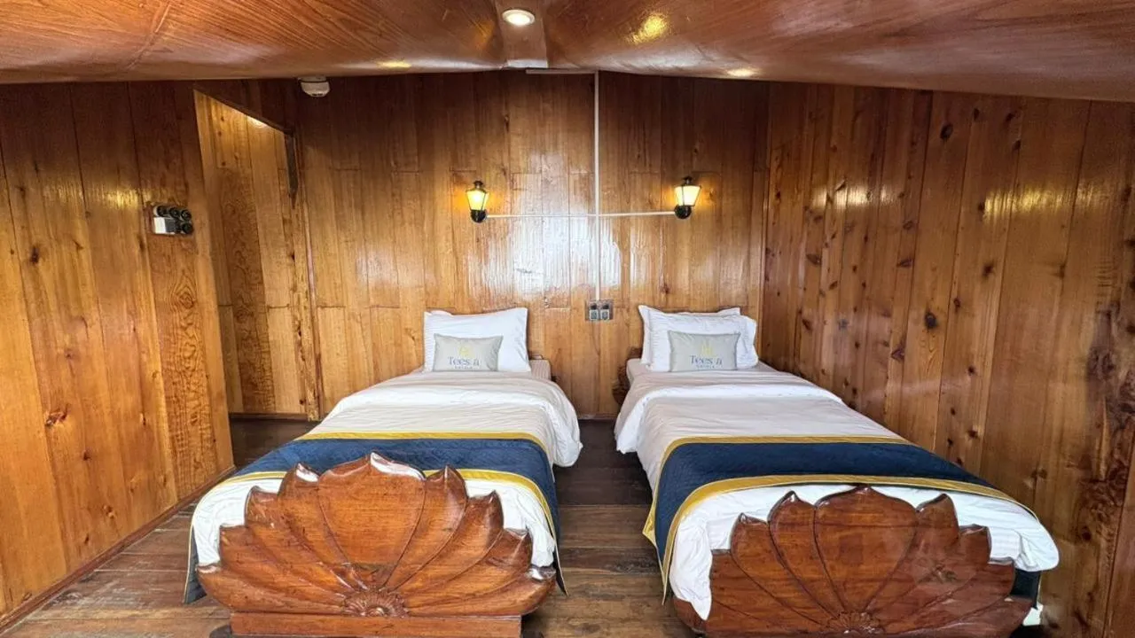 Bed in Cochrane Place By Teesta Hotels