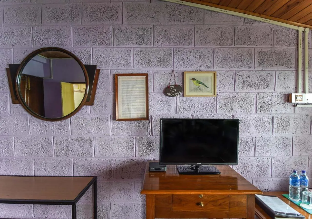 Cochrane Place Hotel