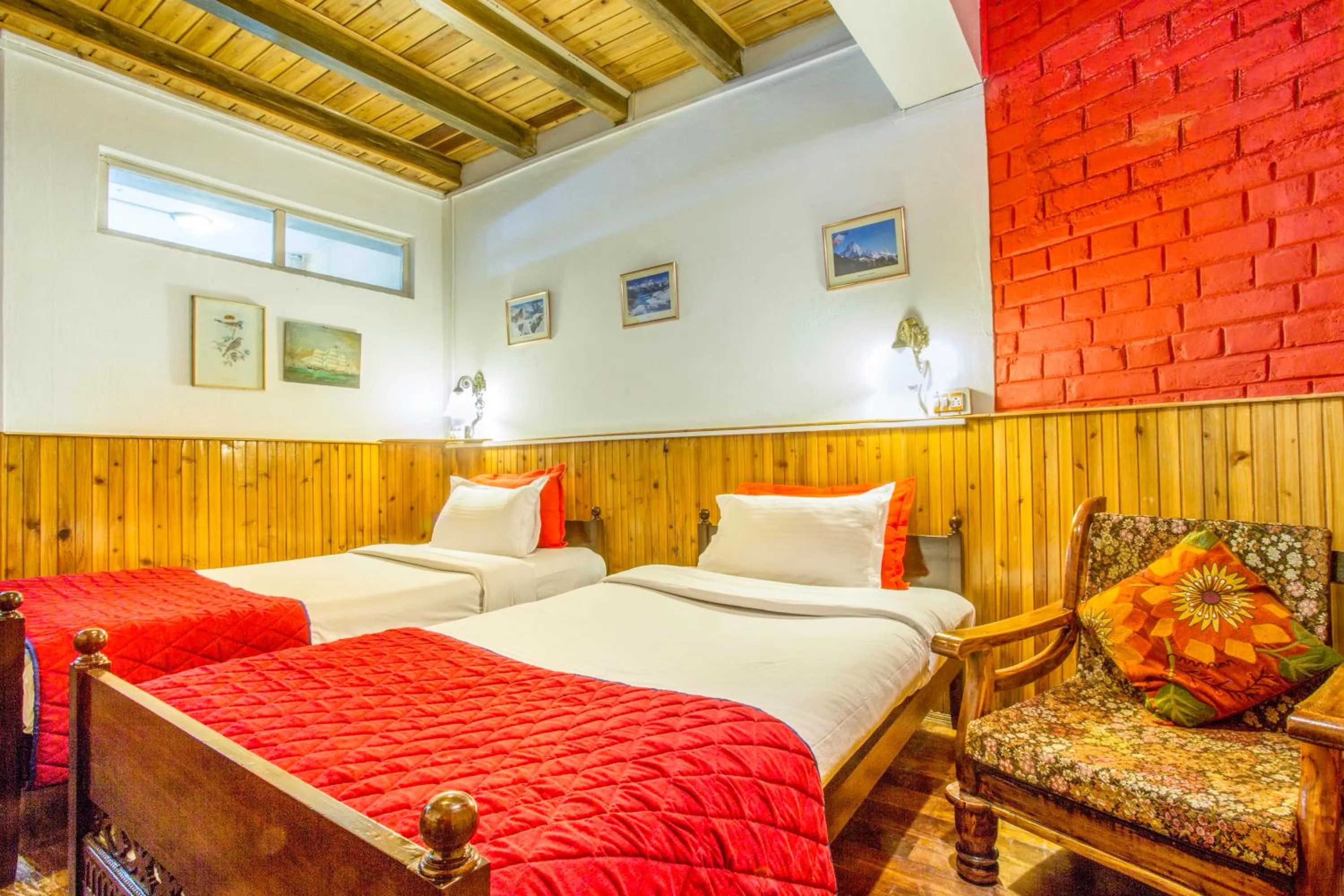 Cochrane Place Hotel