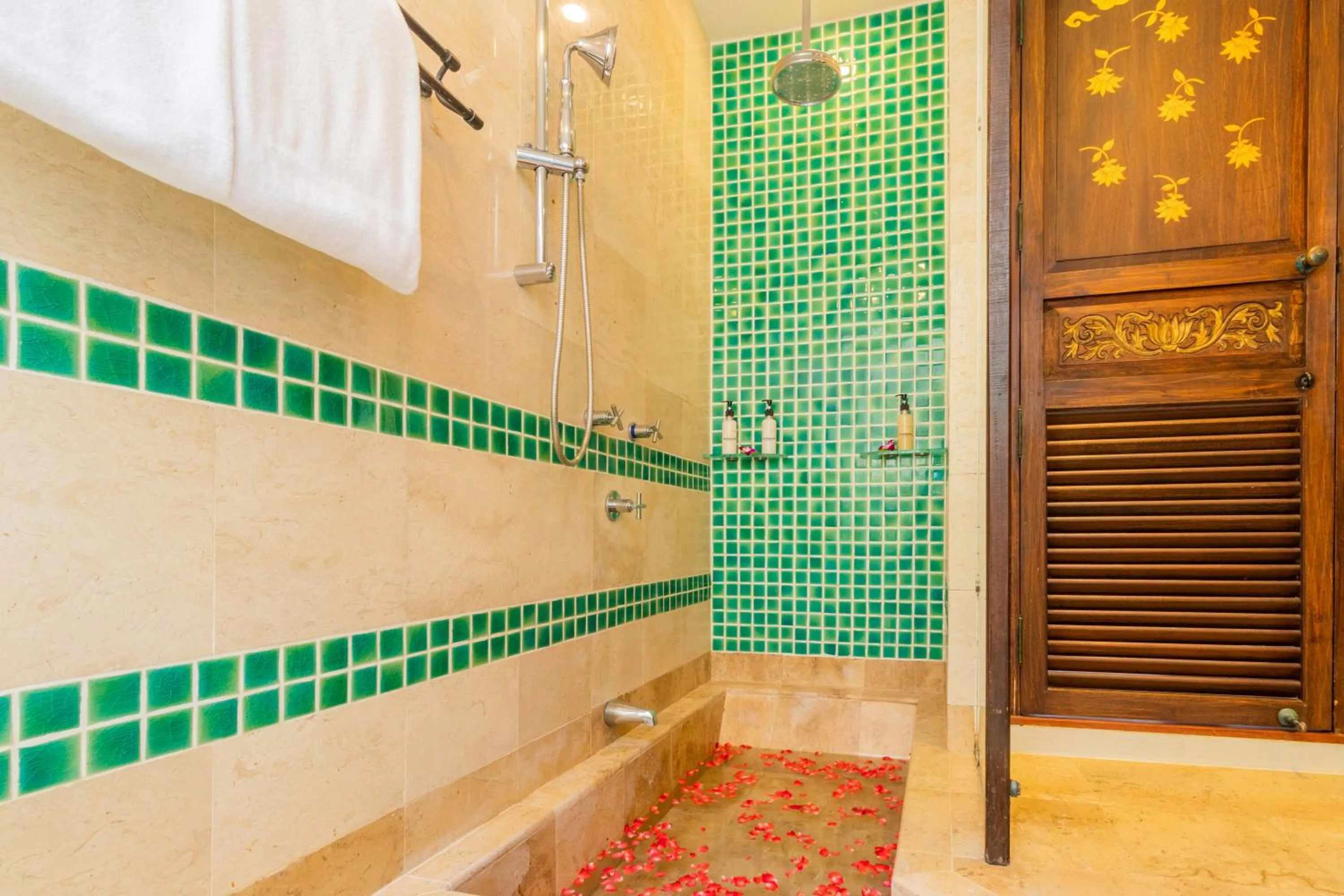 Bathroom in Anavana Beach Resort