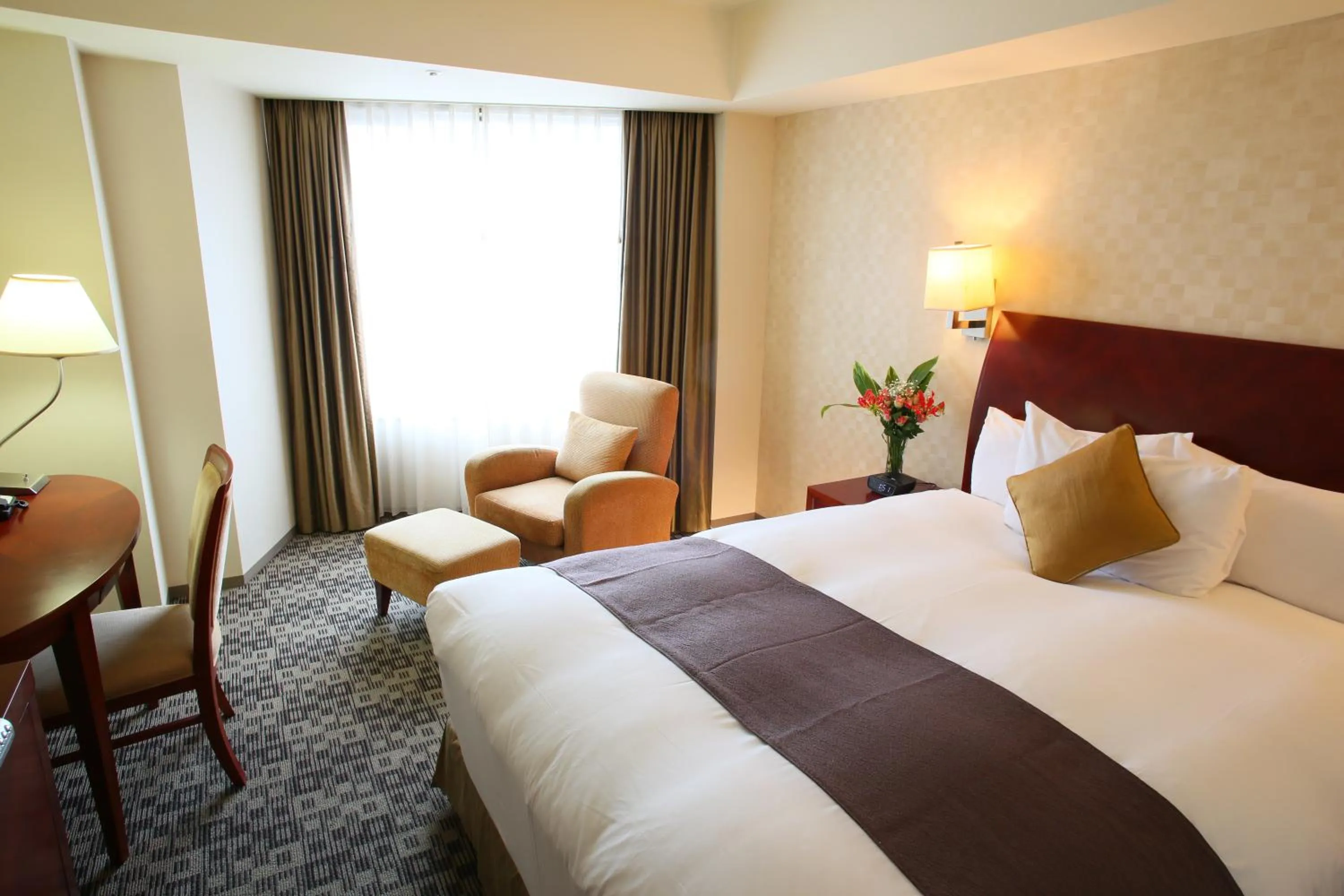 Photo of the whole room, Bed in International Resort Hotel Yurakujo