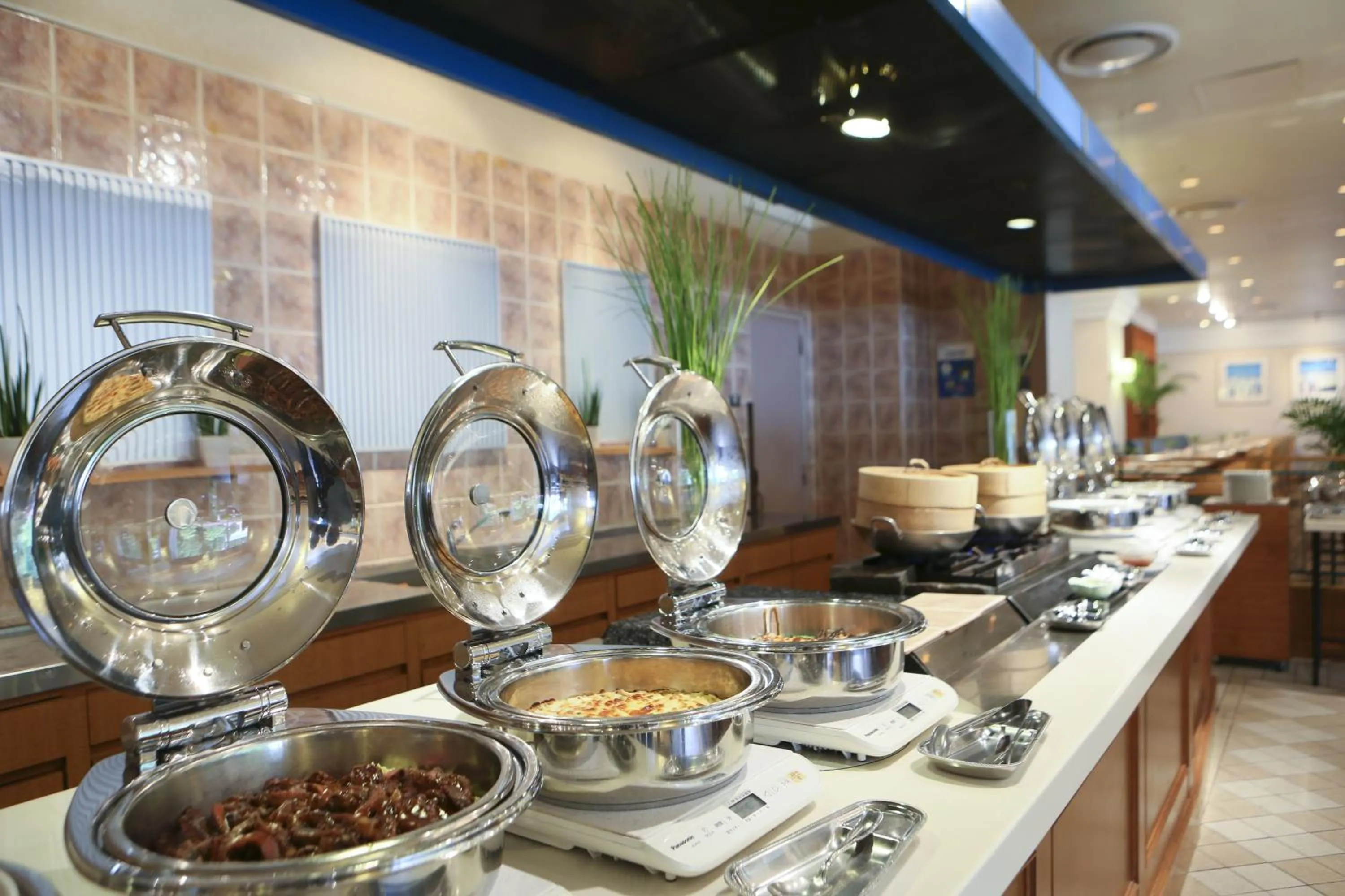 Restaurant/places to eat in International Resort Hotel Yurakujo