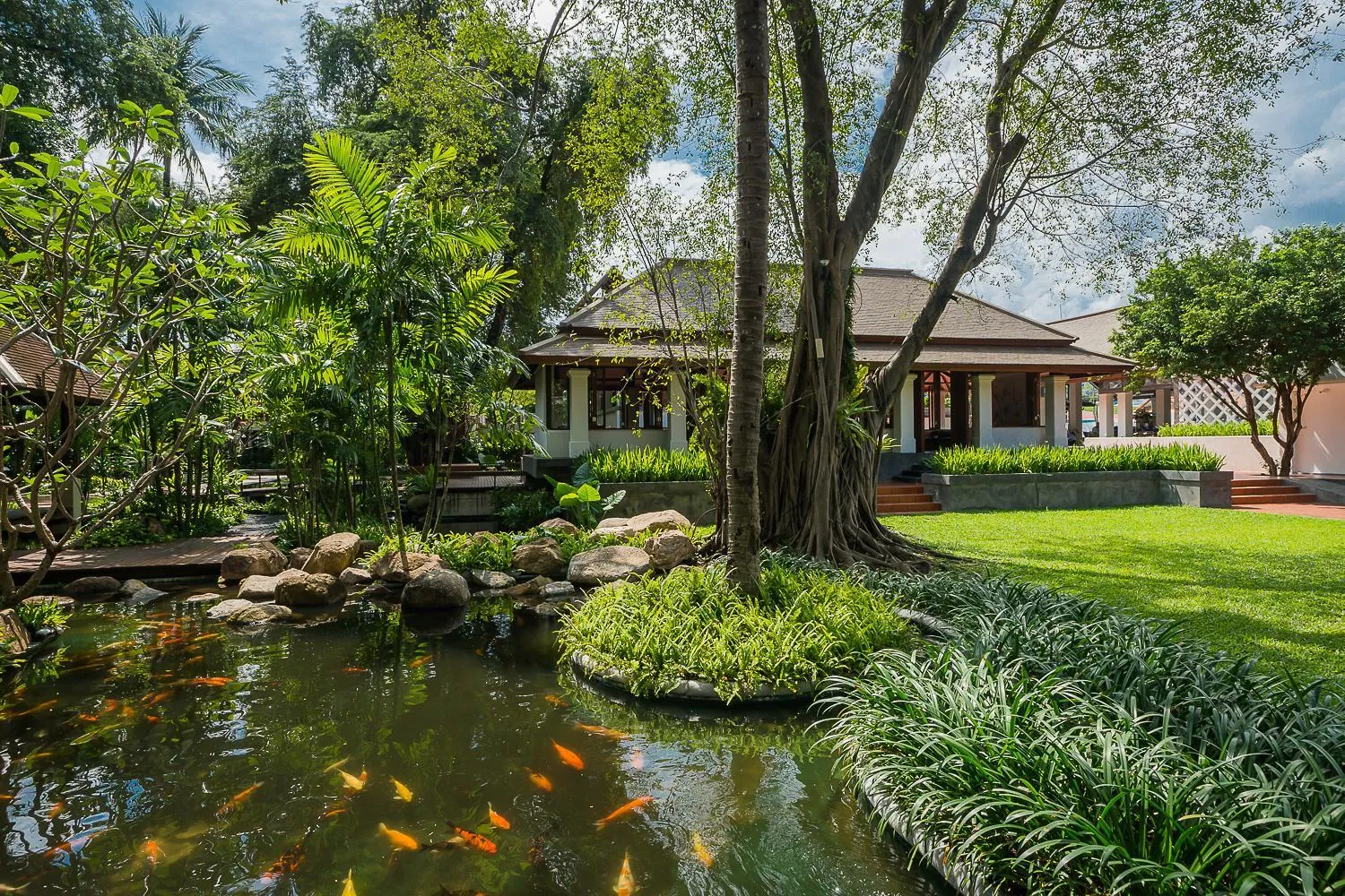 Garden in Chaweng Regent Beach Resort