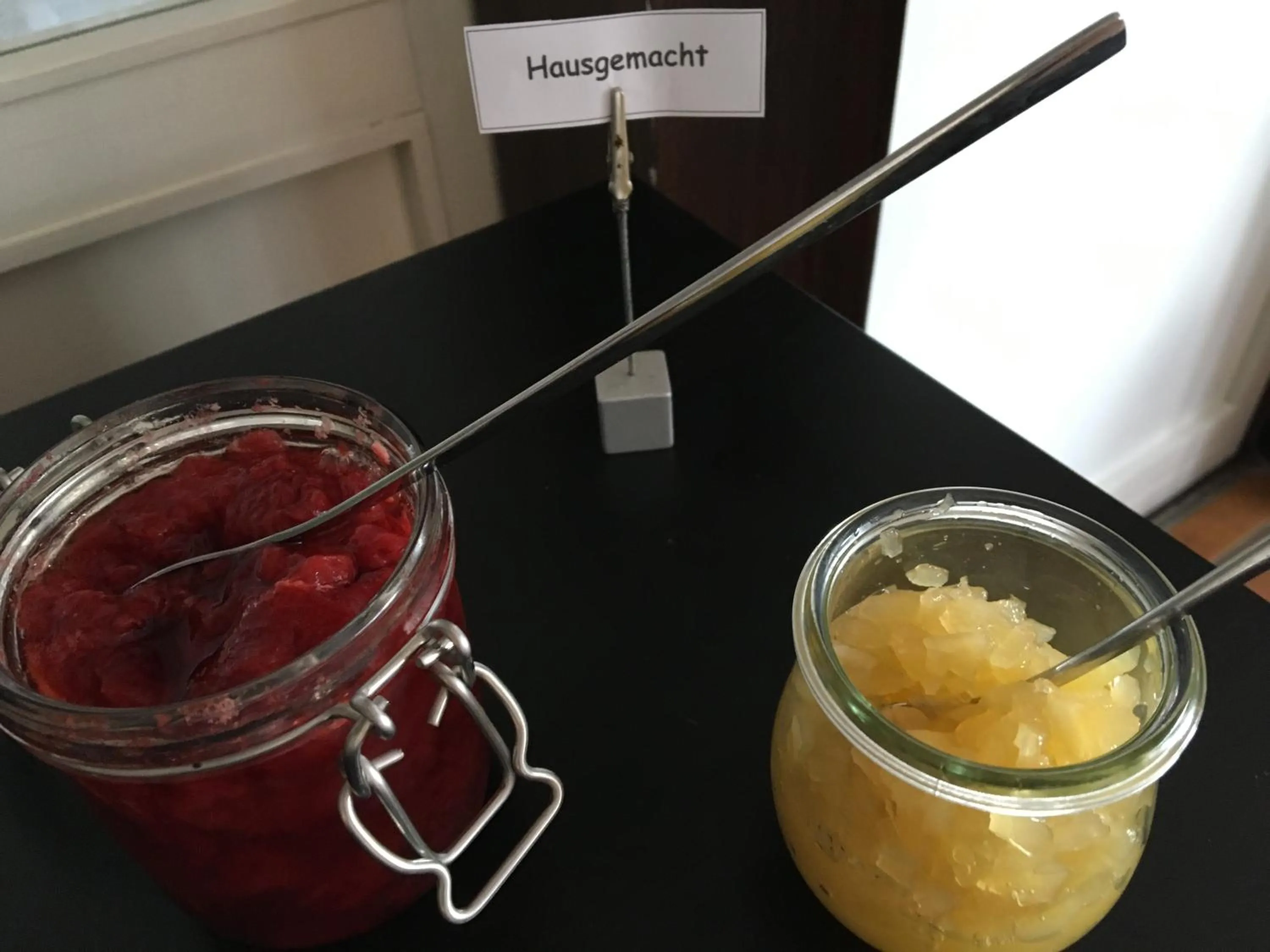 Buffet breakfast in Das Ostseehotel