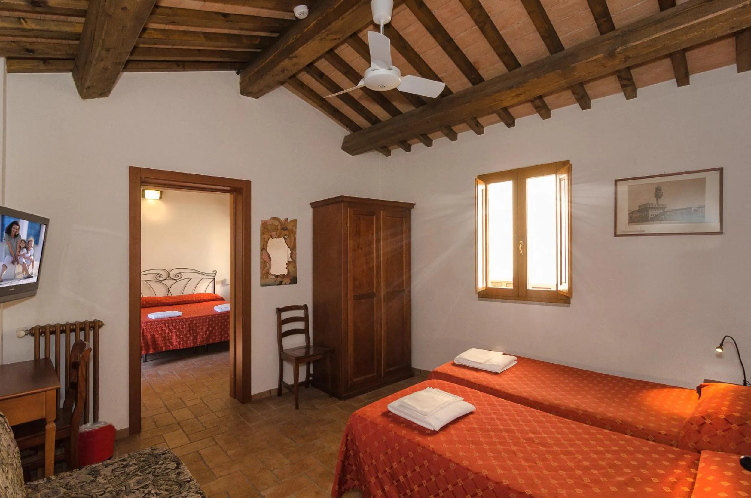 Bed in Helvetia Pisa Tower