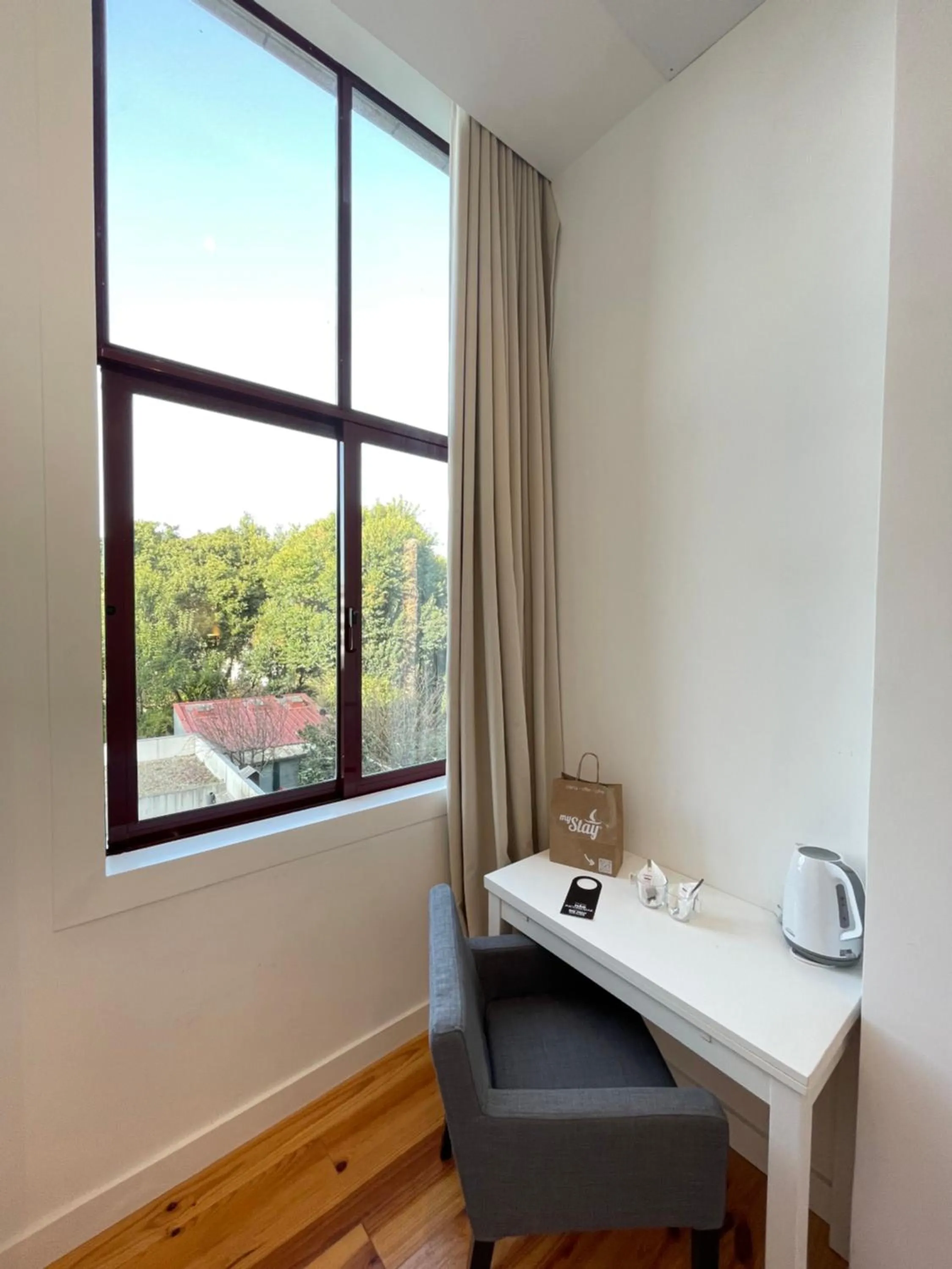 Bedroom in MyStay Porto Centro