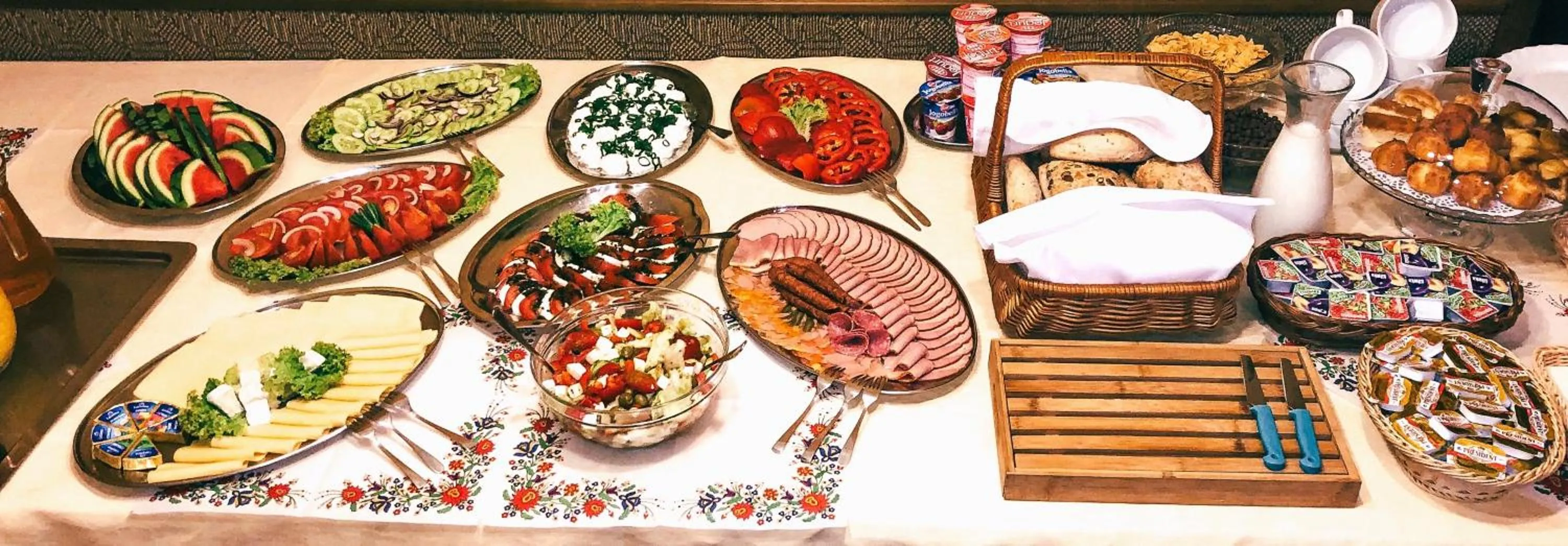 Continental breakfast in Neptun