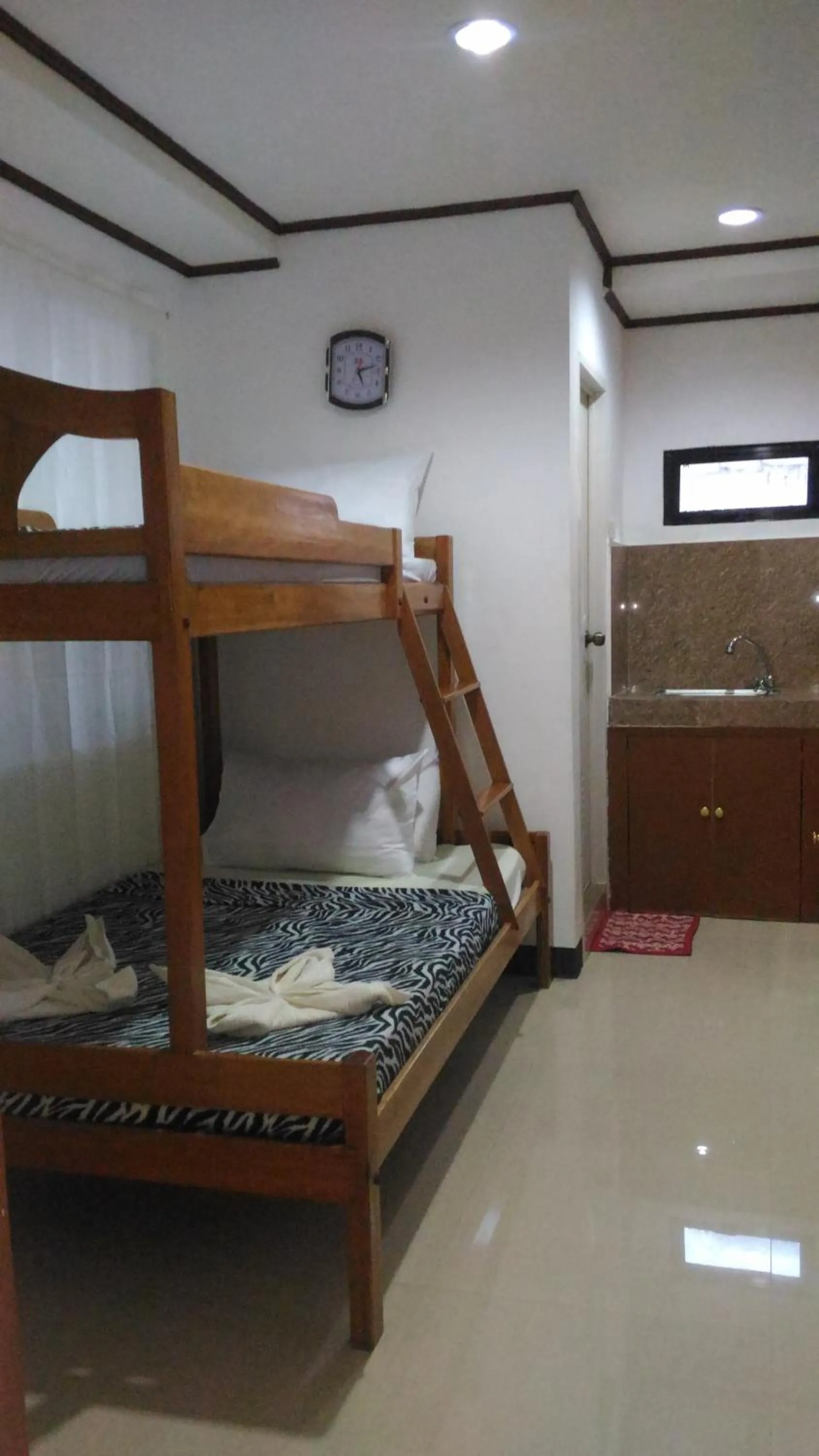 Bed in Sealor Pension House