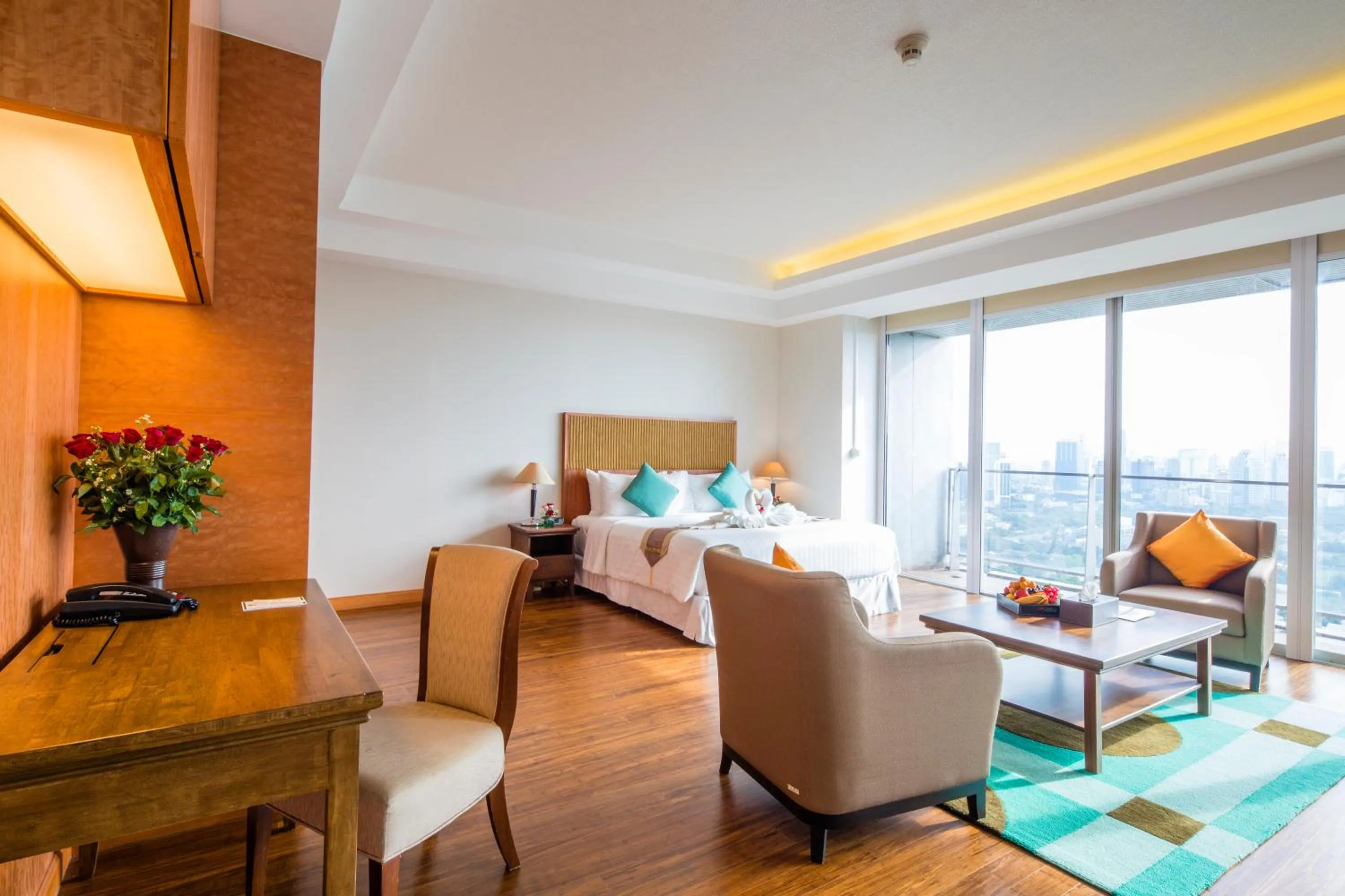 Bedroom, Bed in Column Bangkok Hotel