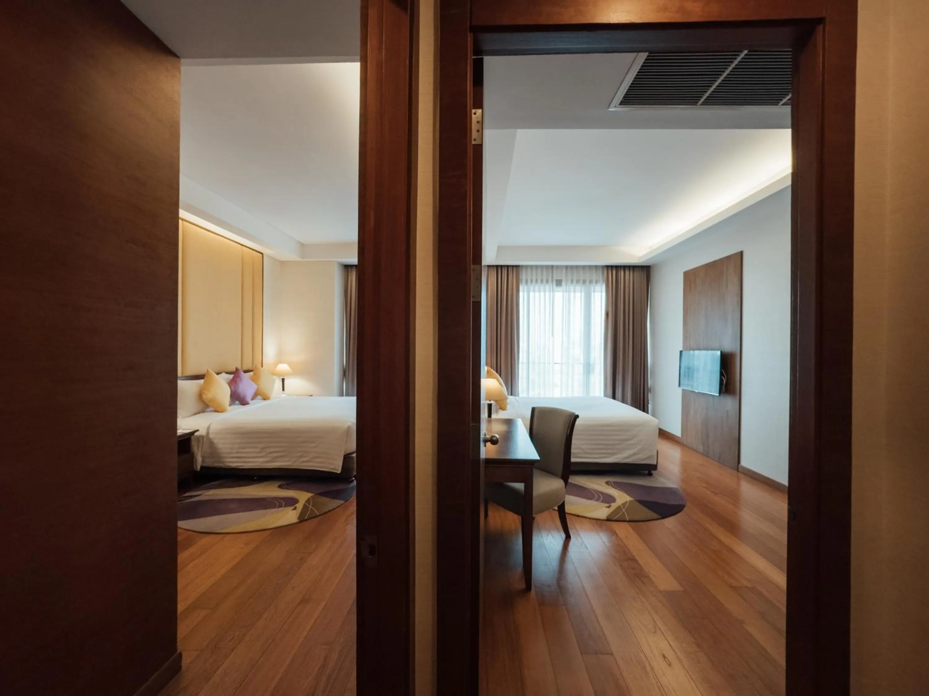 Bedroom, Bed in Column Bangkok Hotel