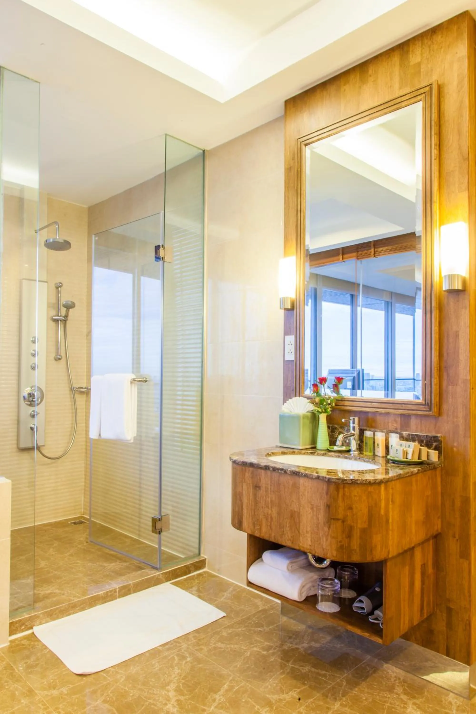 Shower in Column Bangkok Hotel