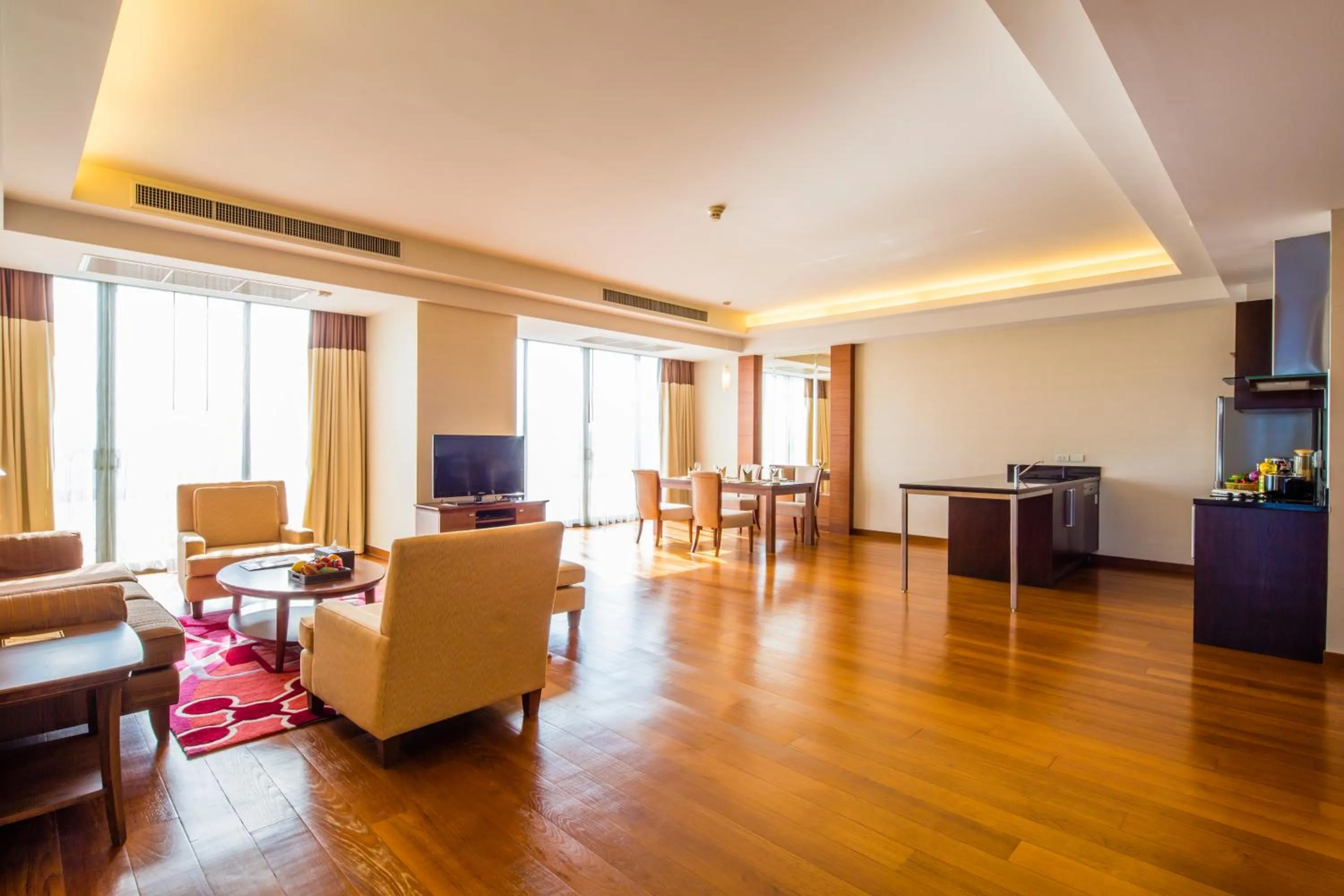 Communal lounge/ TV room in Column Bangkok Hotel