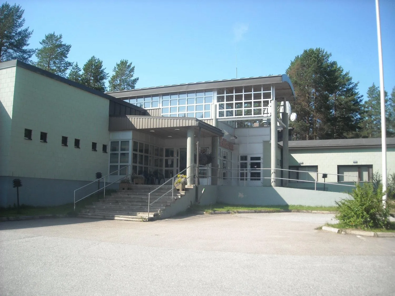 Facade/entrance in Hotel Tulikettu