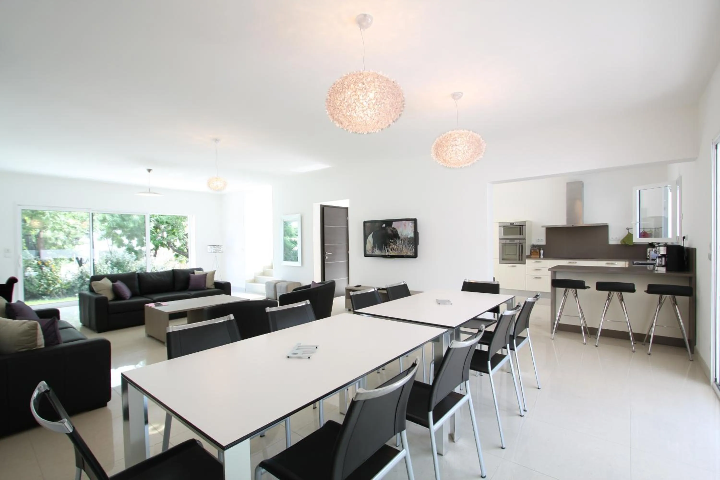 Living room in Domaine Villas Mandarine Private Pools & Spa