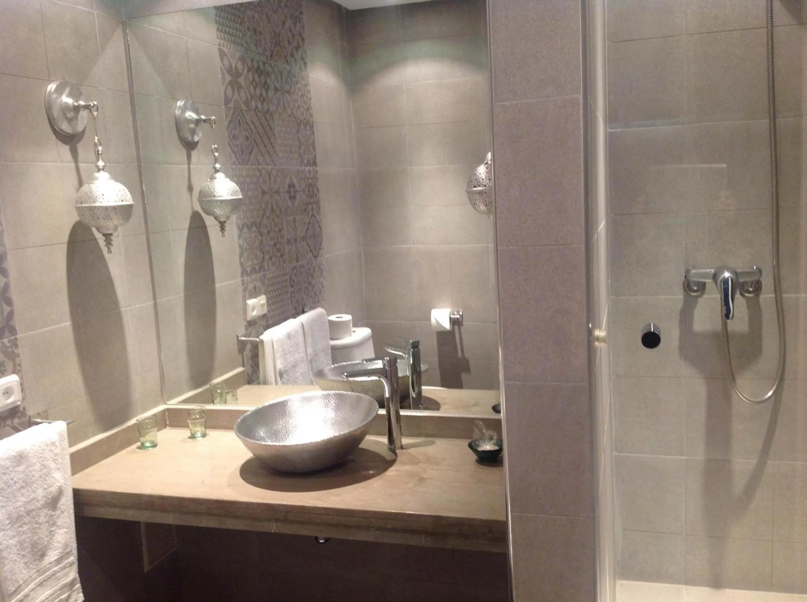 Bathroom in Riad Tchina