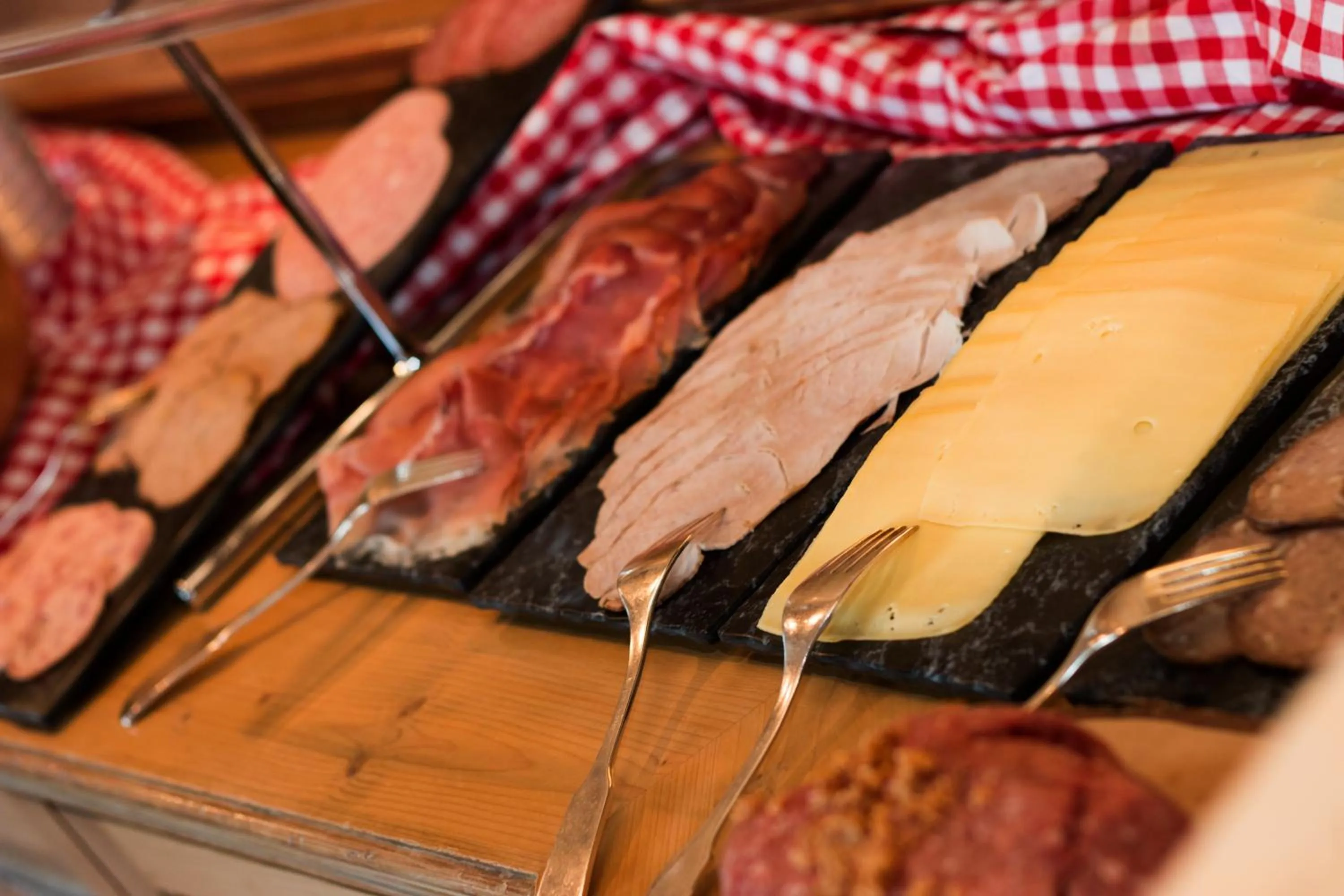 Restaurant/places to eat in Hotel & Gasthof Hubertushöhe - Ihr Hotel für Urlaub mit Hund