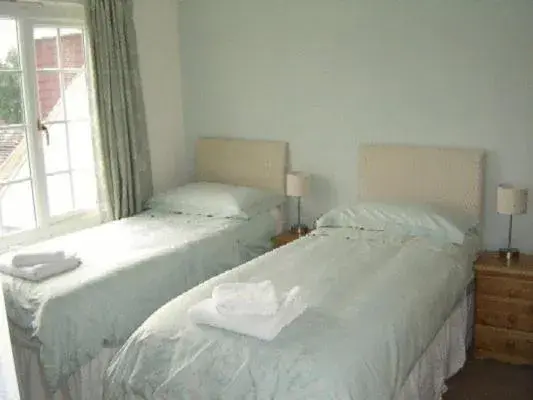 Double or Twin Room in Leverton House Double or Twin Room in Leverton House