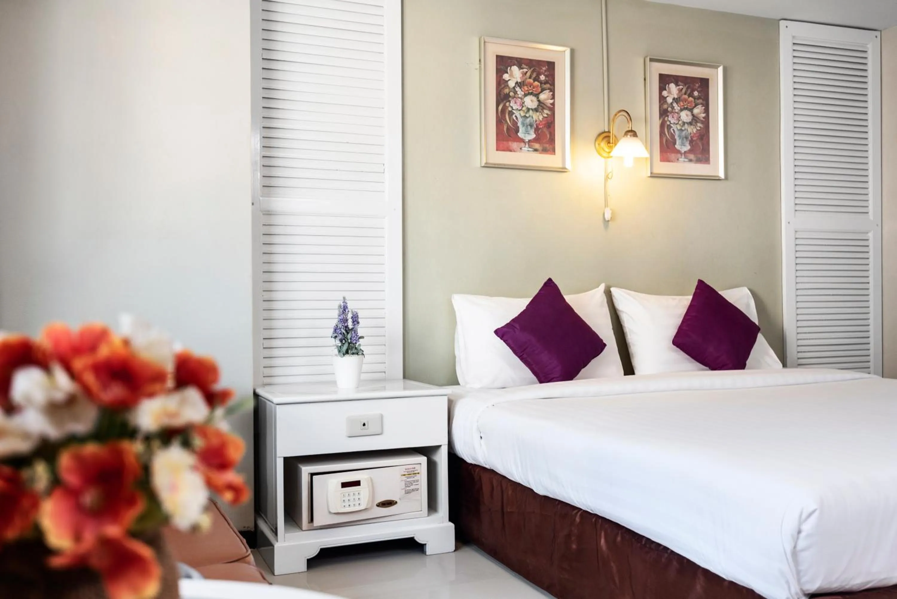 Bedroom, Bed in Sawasdee Siam Pattaya Hotel