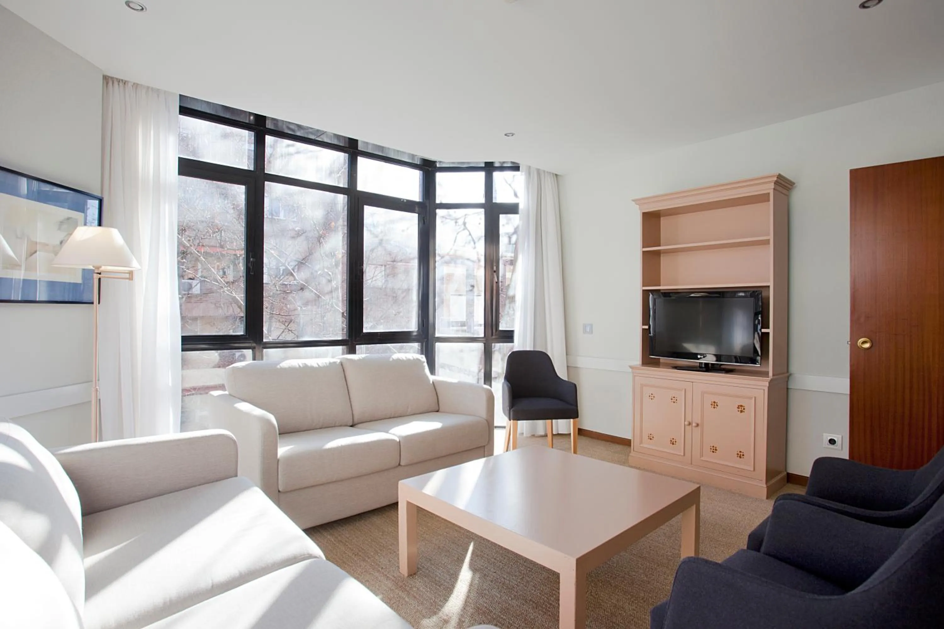 Living room in Espahotel Plaza Basílica