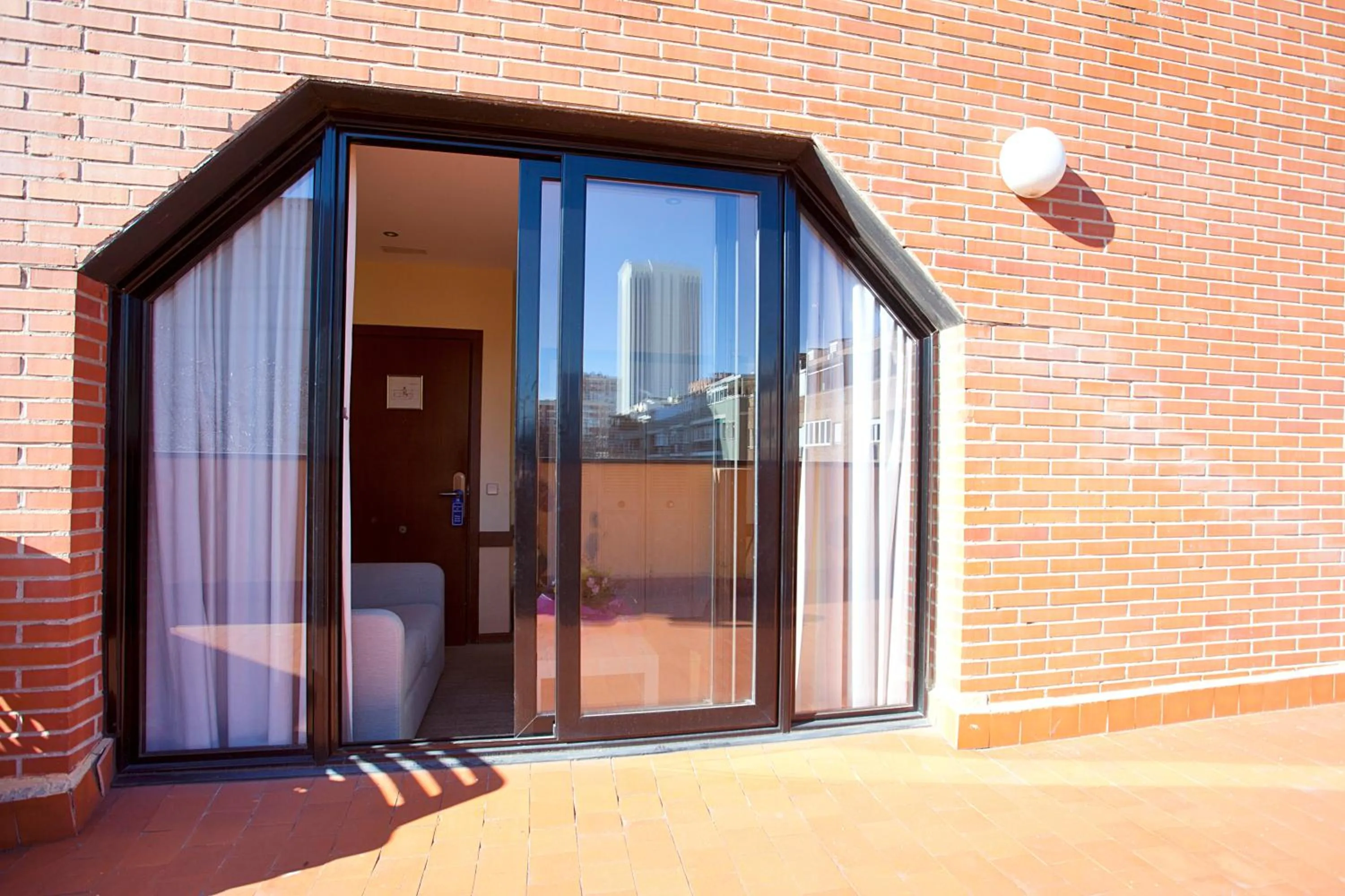 Balcony/Terrace in Espahotel Plaza Basílica