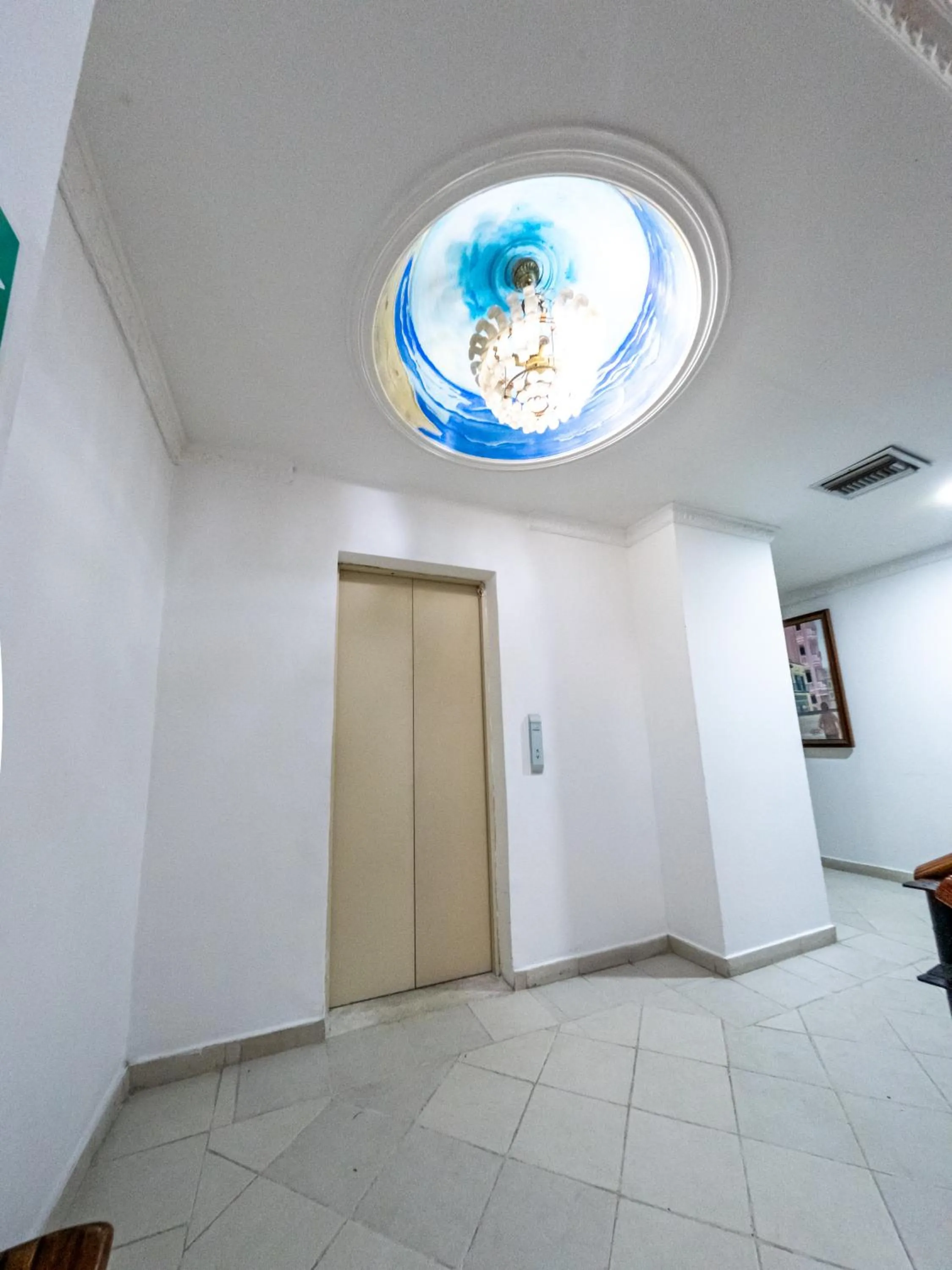 elevator in Hotel Caribe Plaza Barranquilla