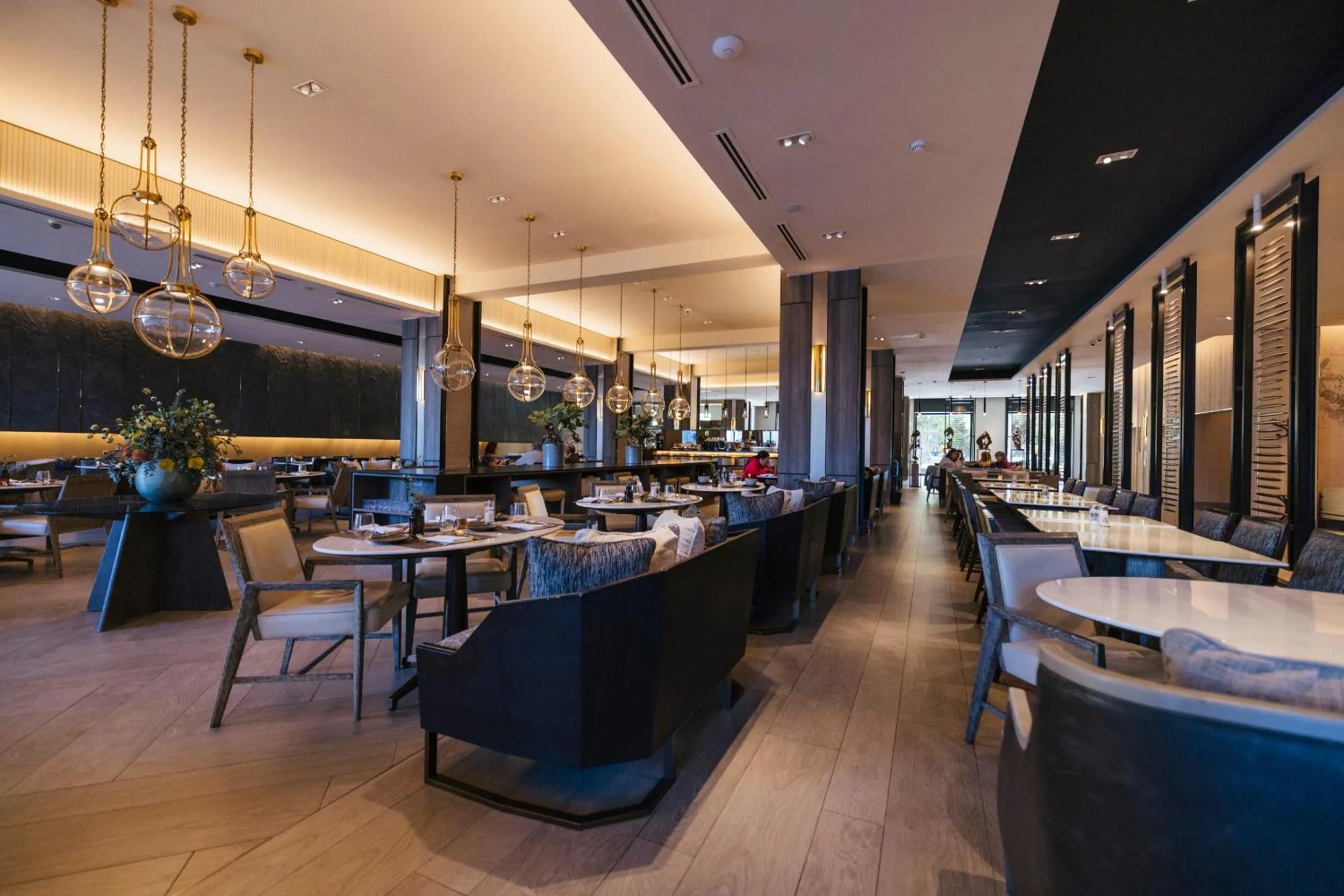 Restaurant/places to eat in Hotel Cabo De Hornos