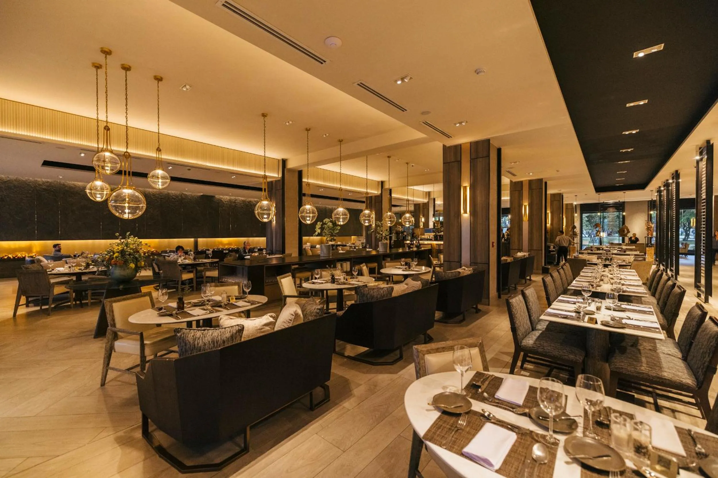 Restaurant/places to eat in Hotel Cabo De Hornos